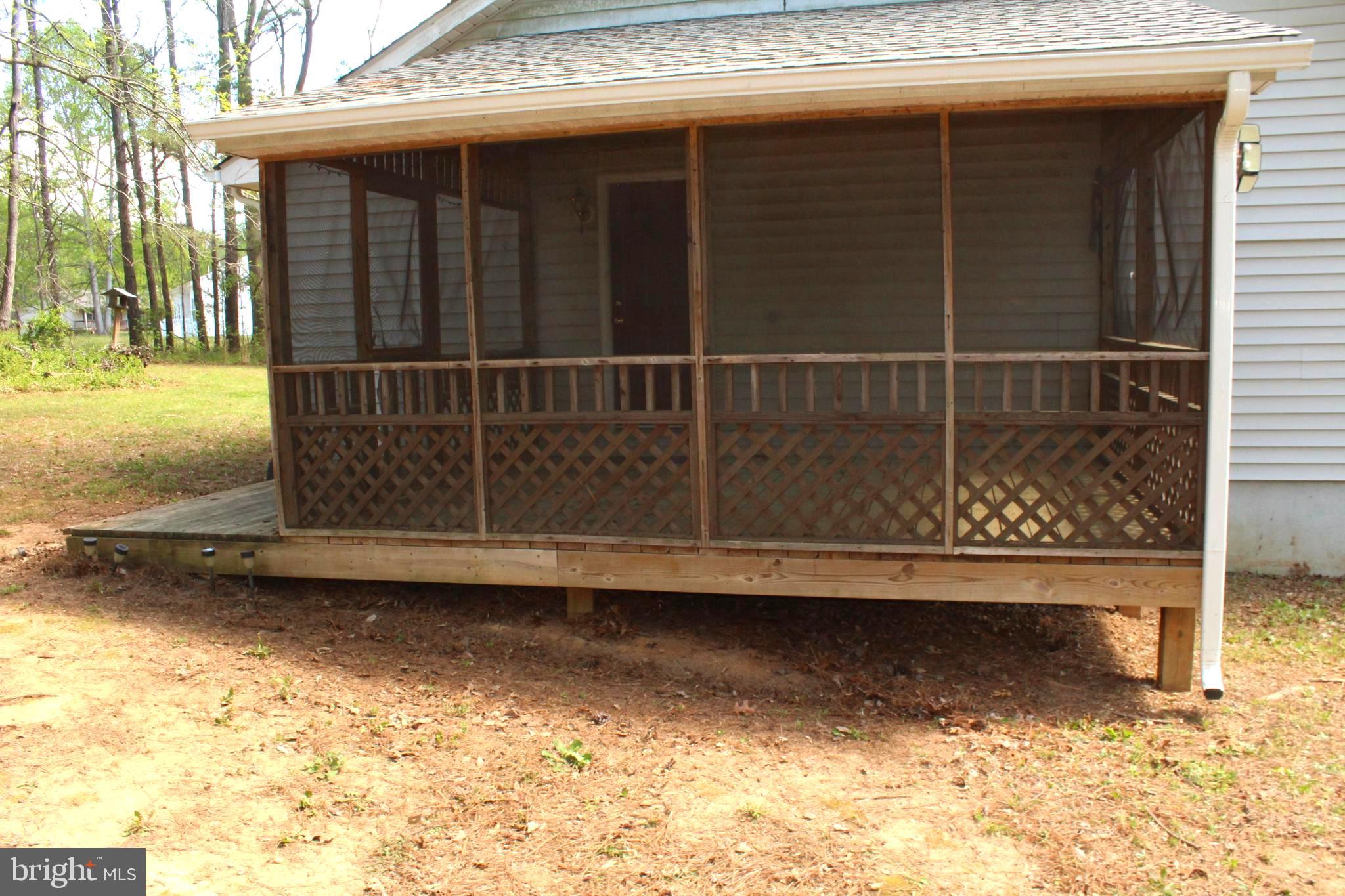 ROCKLAND CREEK ESTATES - Residential