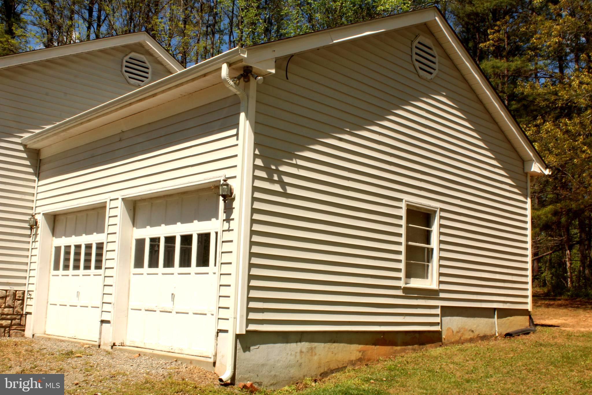 ROCKLAND CREEK ESTATES - Residential