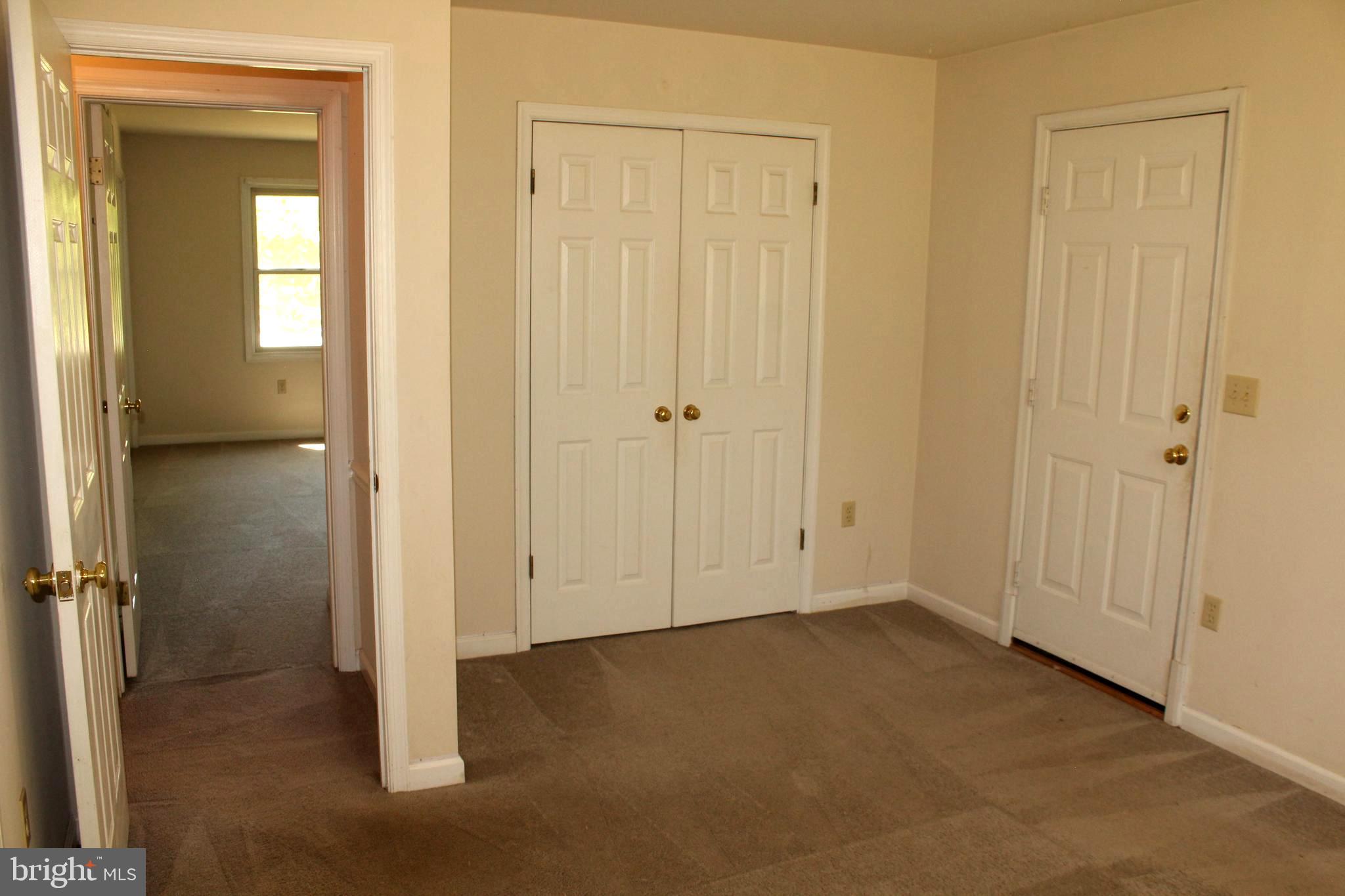 ROCKLAND CREEK ESTATES - Residential