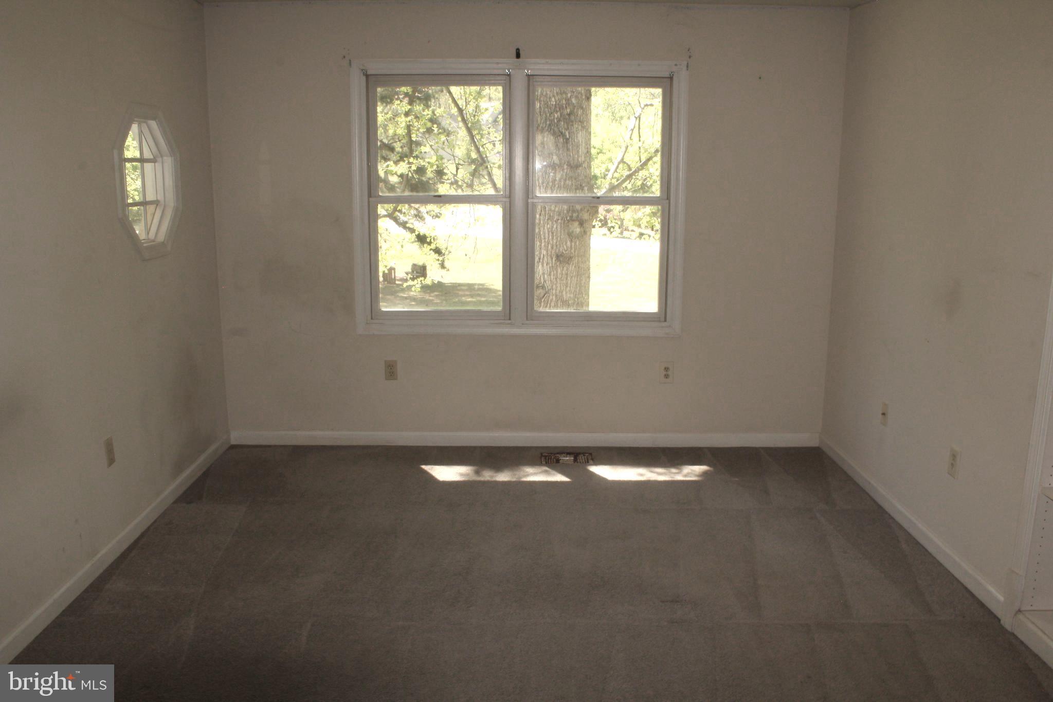 ROCKLAND CREEK ESTATES - Residential