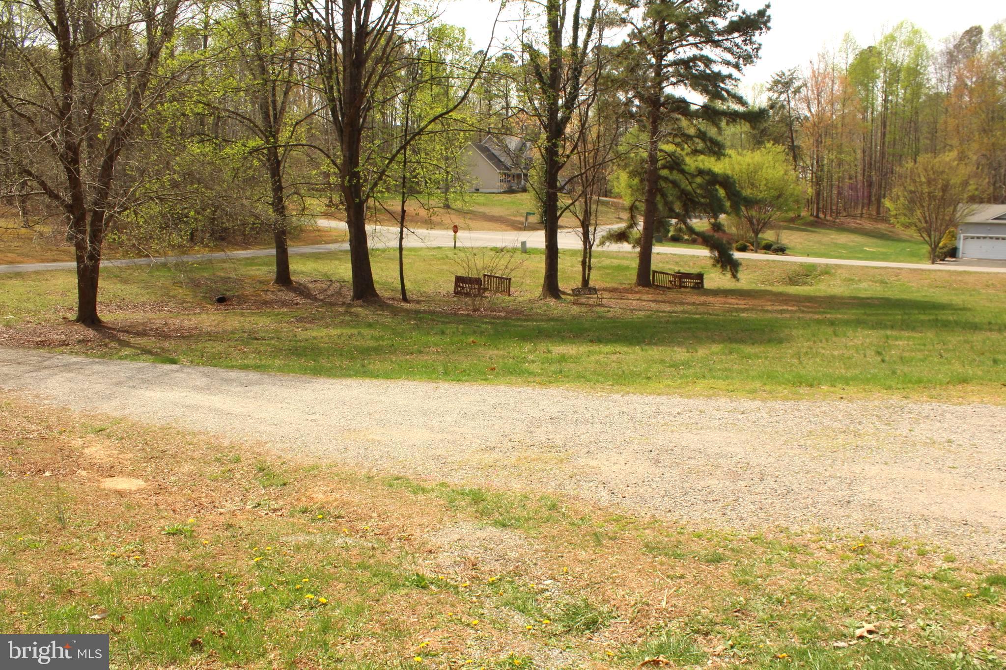 ROCKLAND CREEK ESTATES - Residential