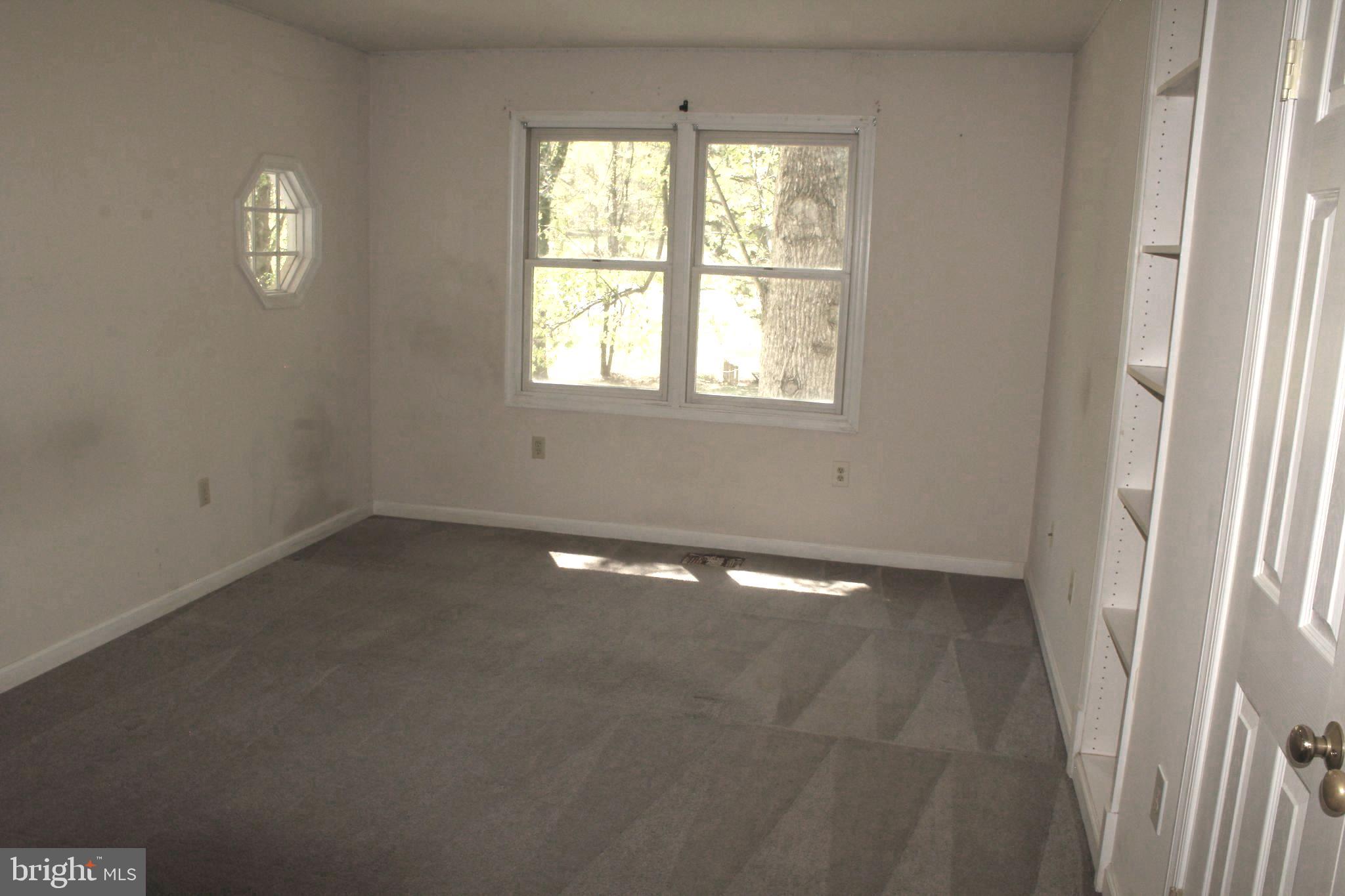 ROCKLAND CREEK ESTATES - Residential