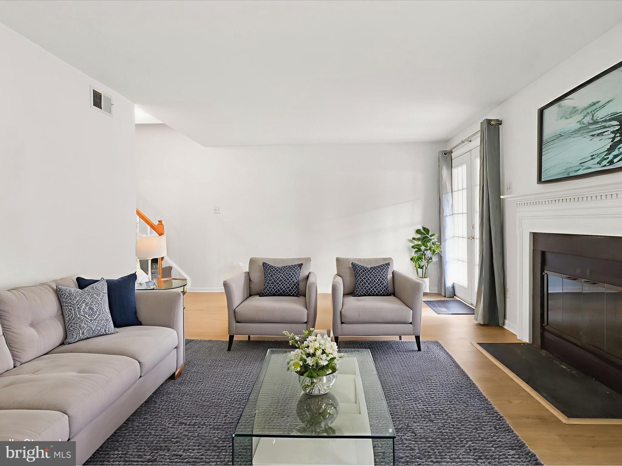 VILLAGE OF MOUNT AIR - Residential Lease