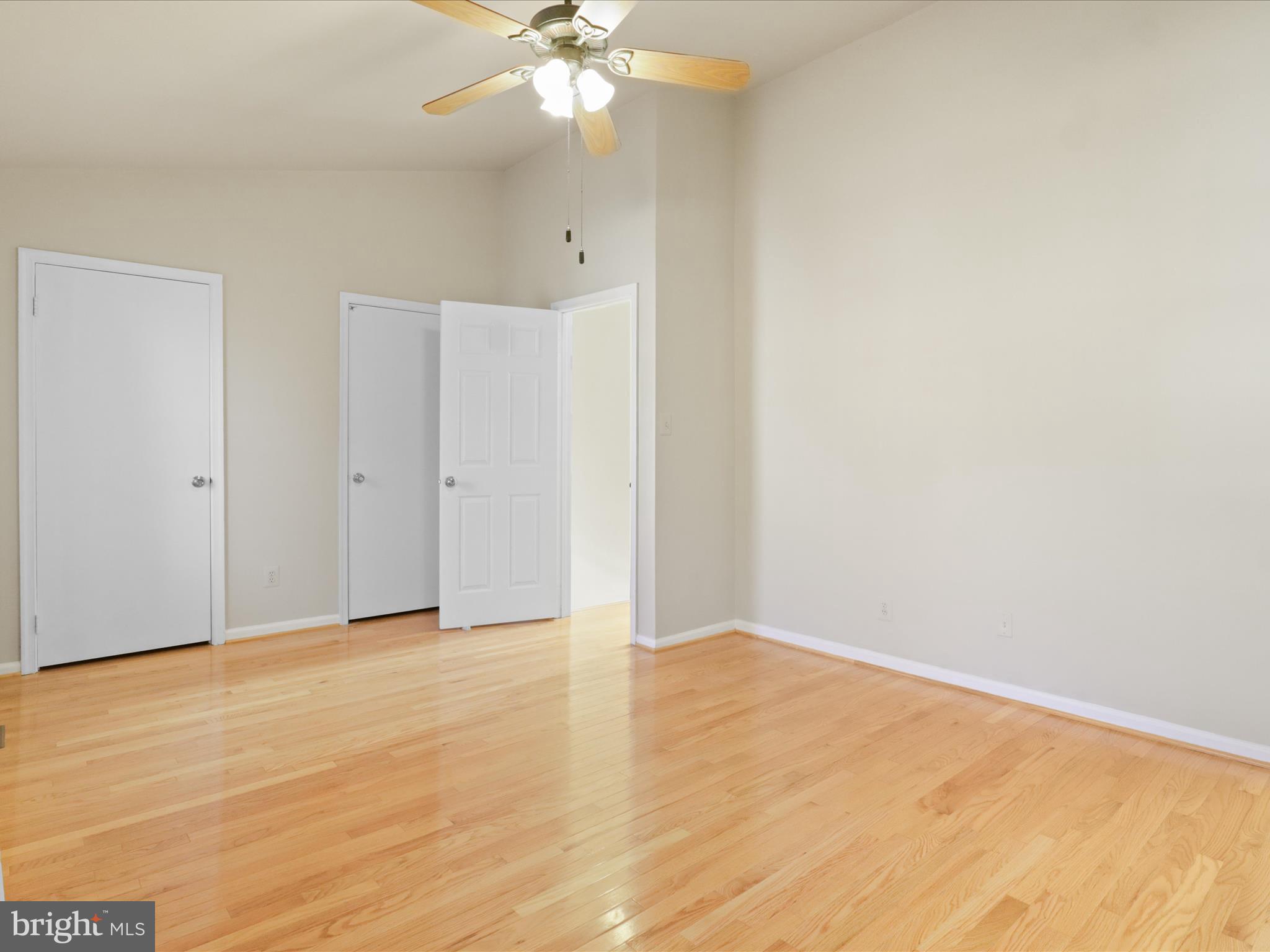 VILLAGE OF MOUNT AIR - Residential Lease