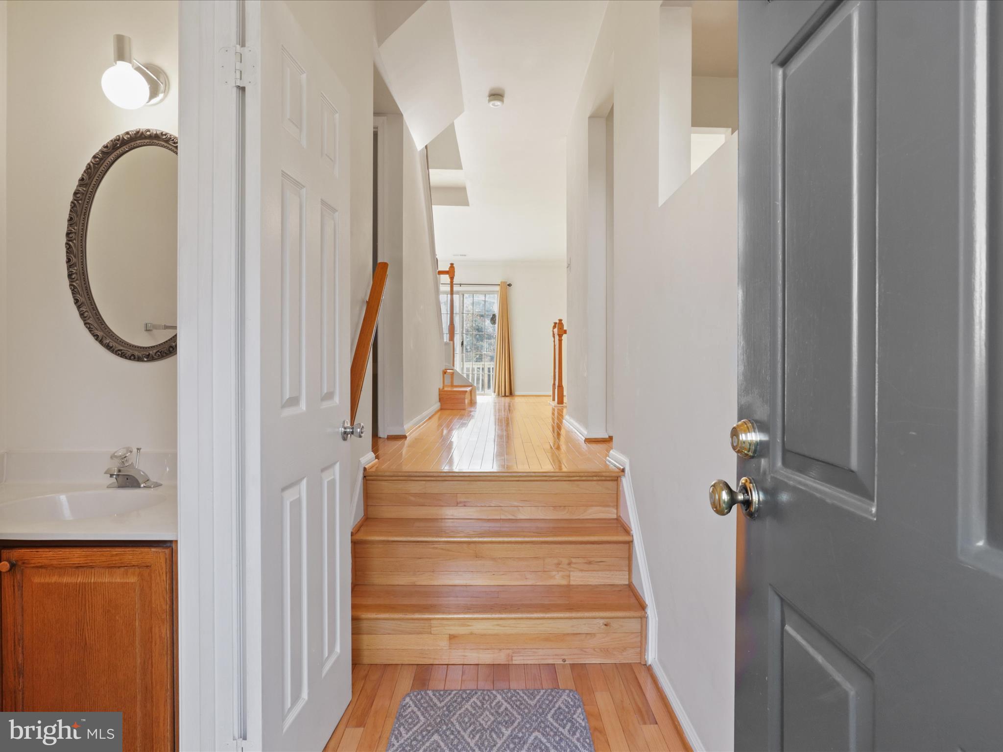 VILLAGE OF MOUNT AIR - Residential Lease