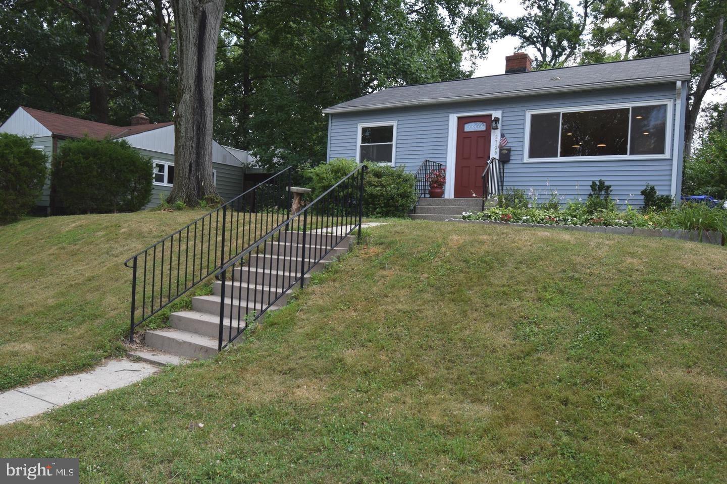 OAKLAND TERRACE - Residential Lease