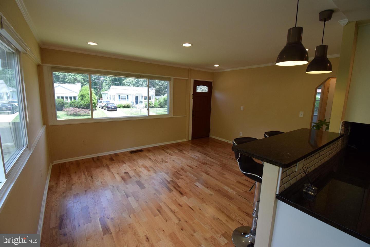 OAKLAND TERRACE - Residential Lease