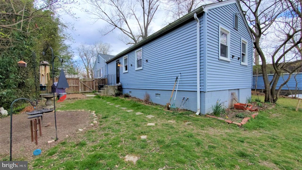 OAKLAND TERRACE - Residential Lease