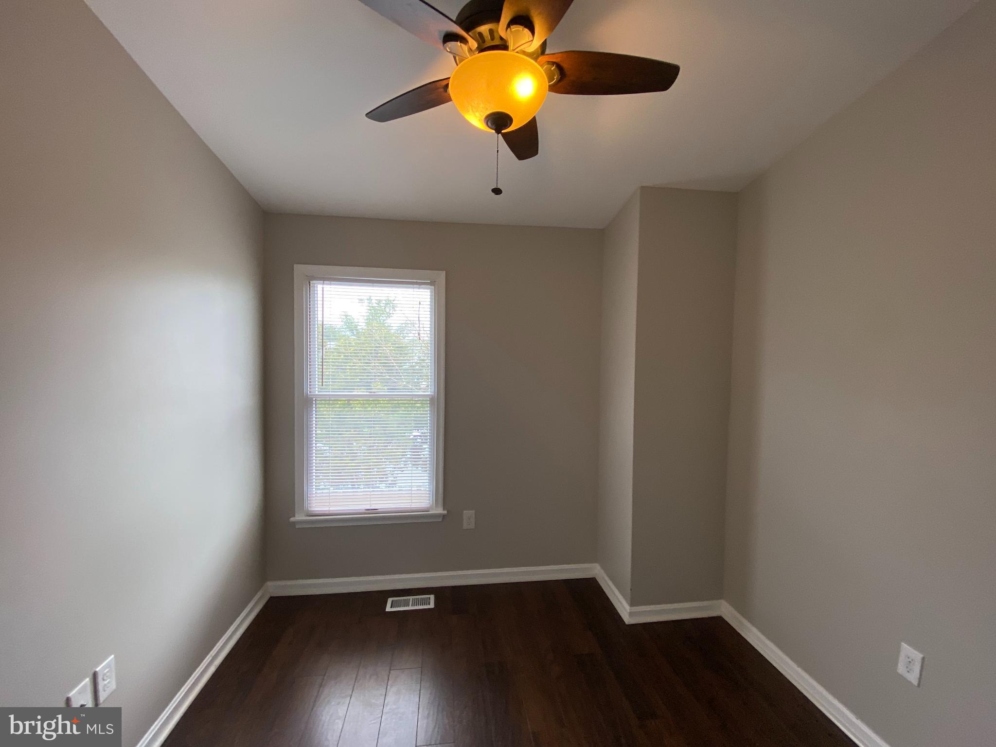 WILLOWCREST - Residential Lease