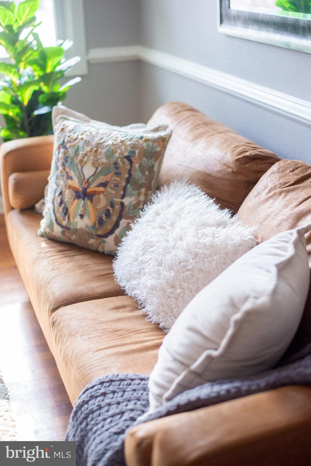 DALE CITY - Residential