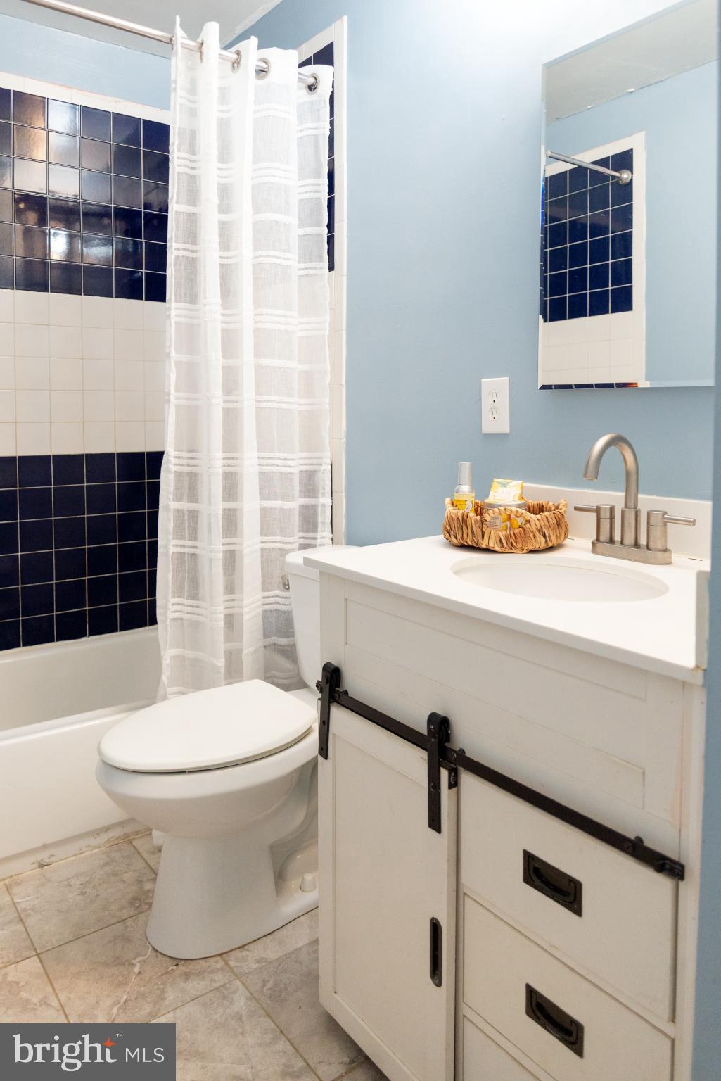 DALE CITY - Residential