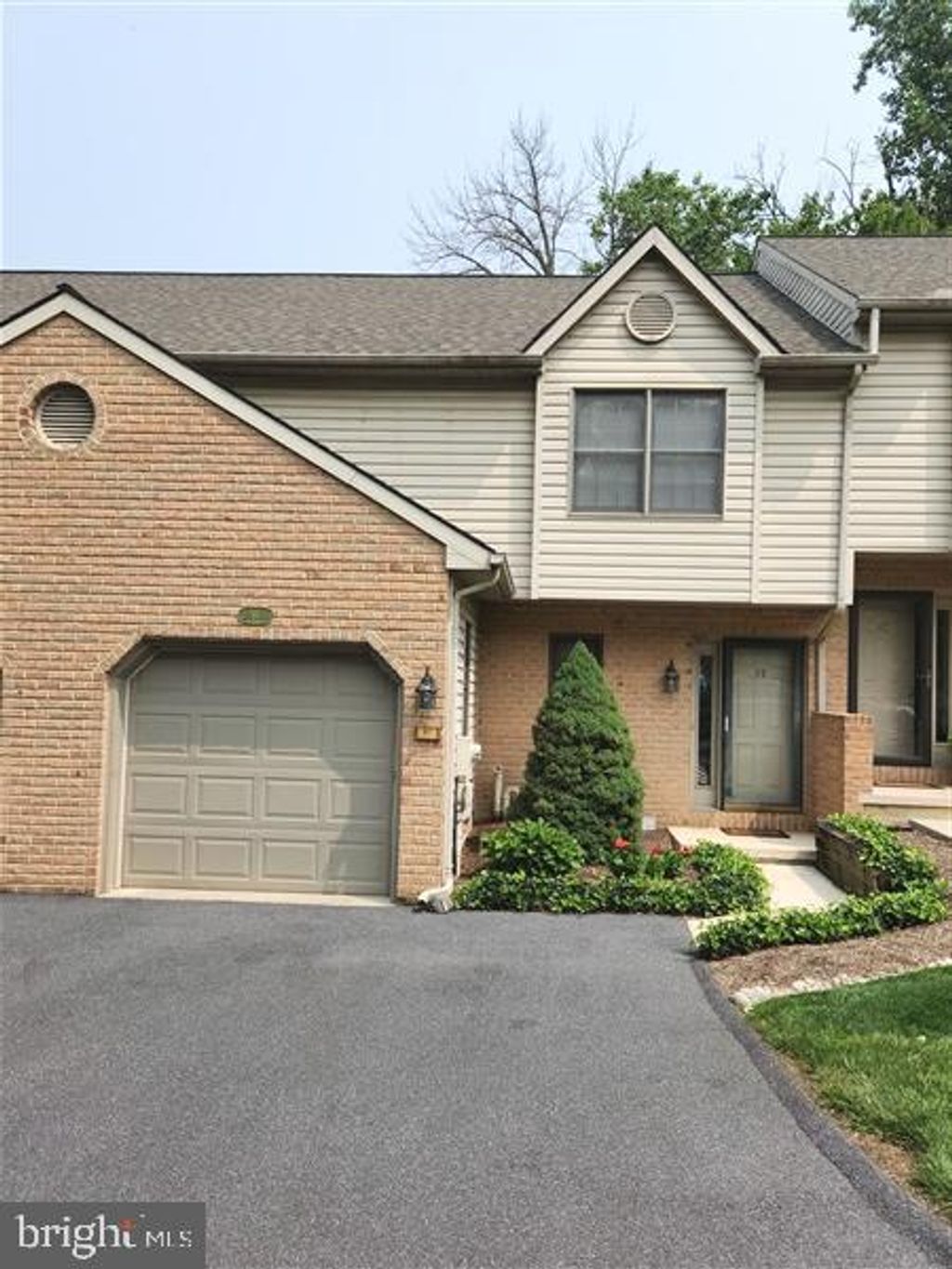 Photo of 91 RIVER BEND PARK PARK, LANCASTER, PA 17602 (MLS # PALA2037582)