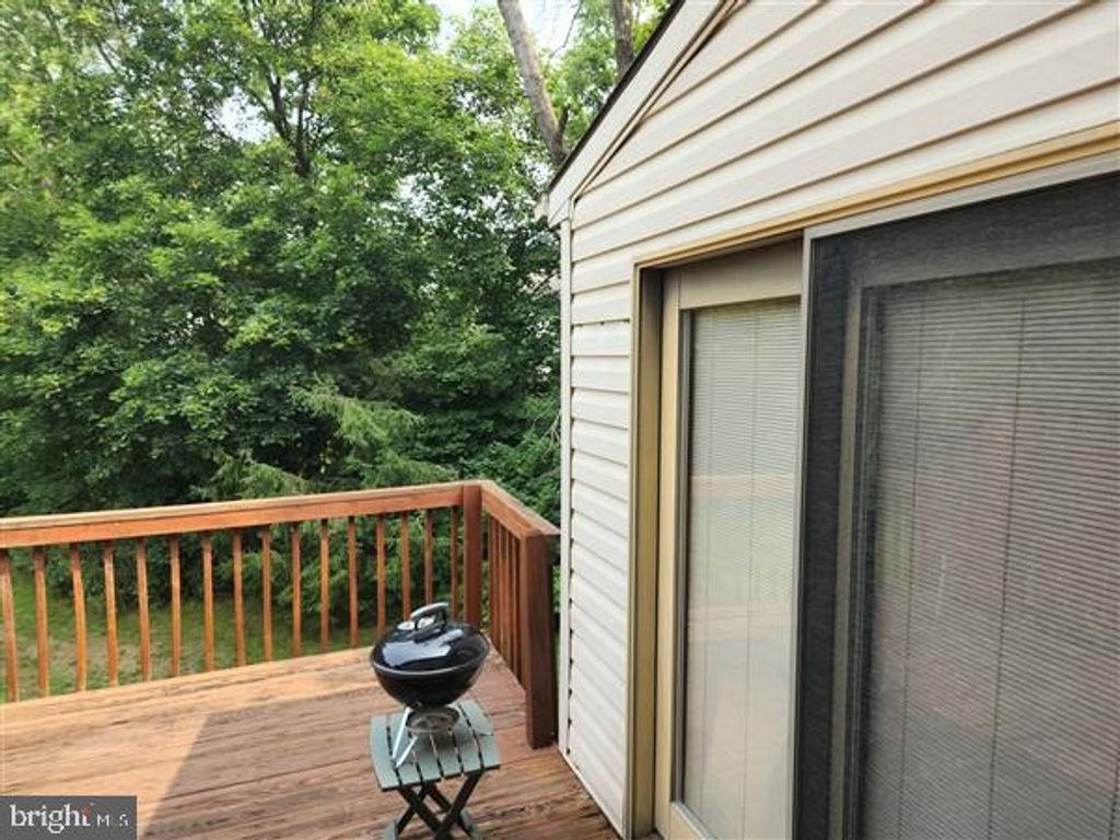 Photo of 91 RIVER BEND PARK PARK, LANCASTER, PA 17602 (MLS # PALA2037582)