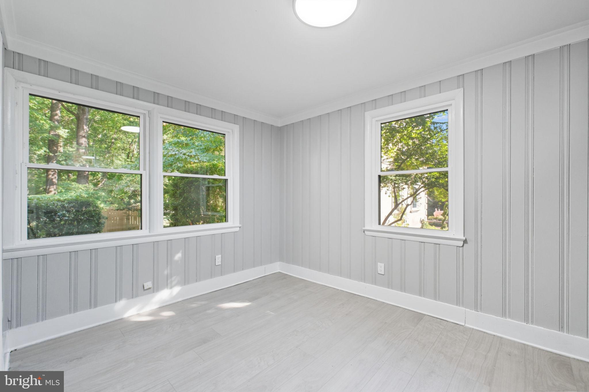 DUNN LORING - Residential