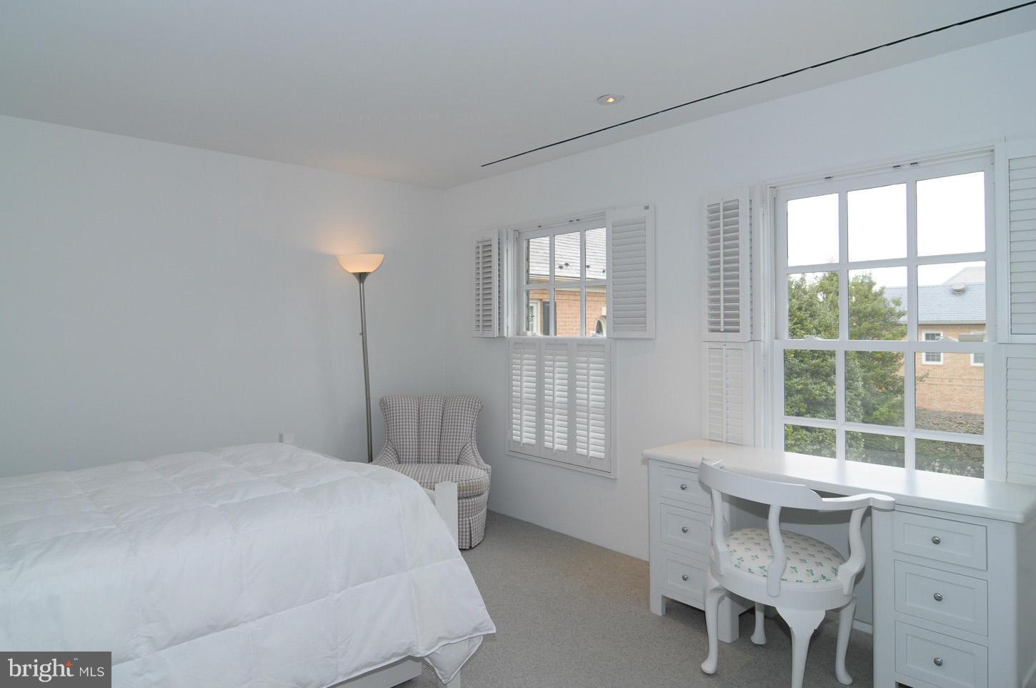 AVENEL - Residential