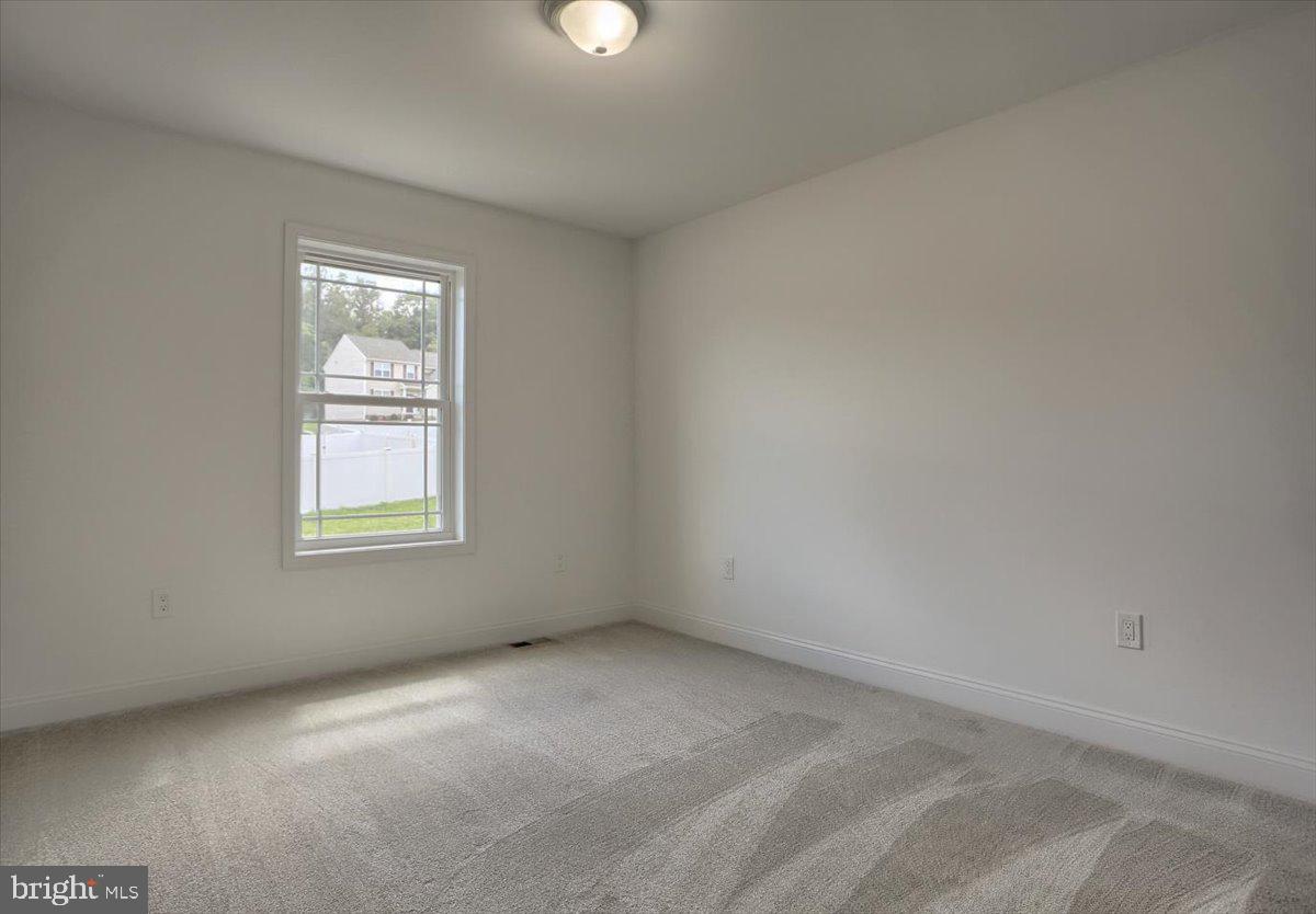 LEXINGTON ESTATES - Residential