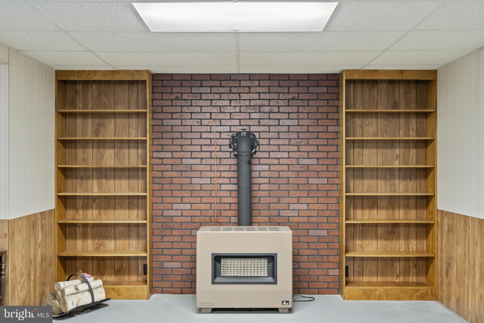 LORD FAIRFAX HEIGHTS - Residential