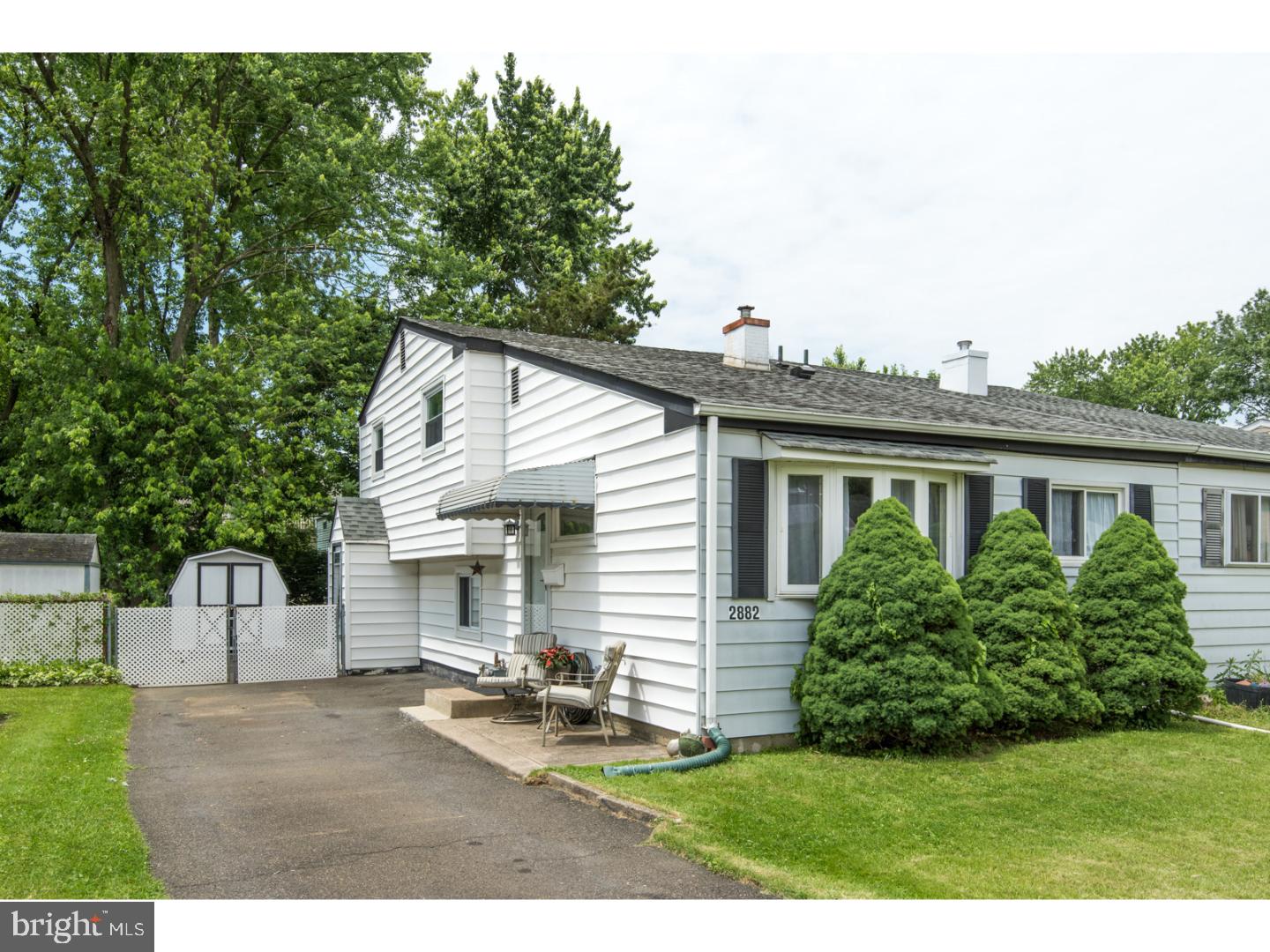 ROSLYN - Residential