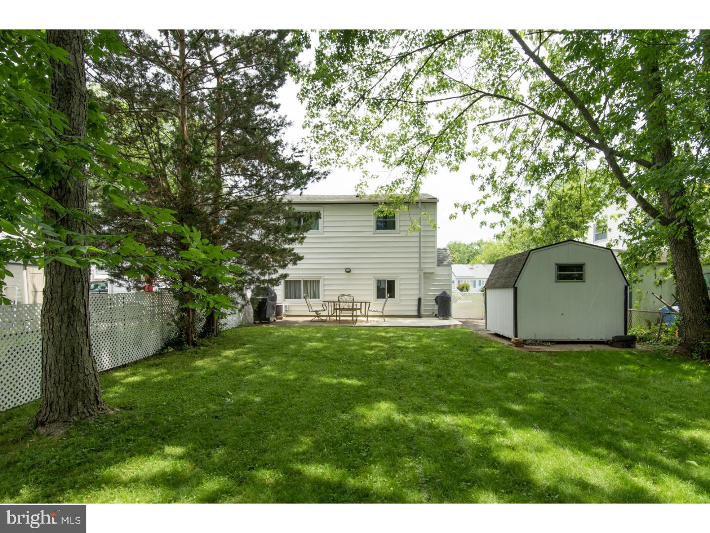 ROSLYN - Residential