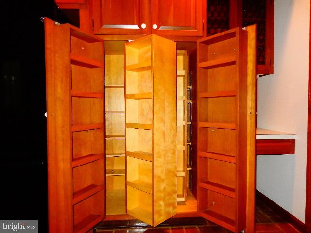 FOREST PARK - Residential