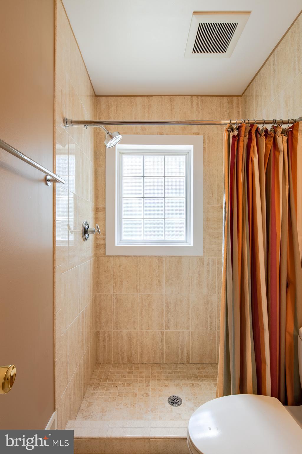 NORTH ARLINGTON - Residential Lease