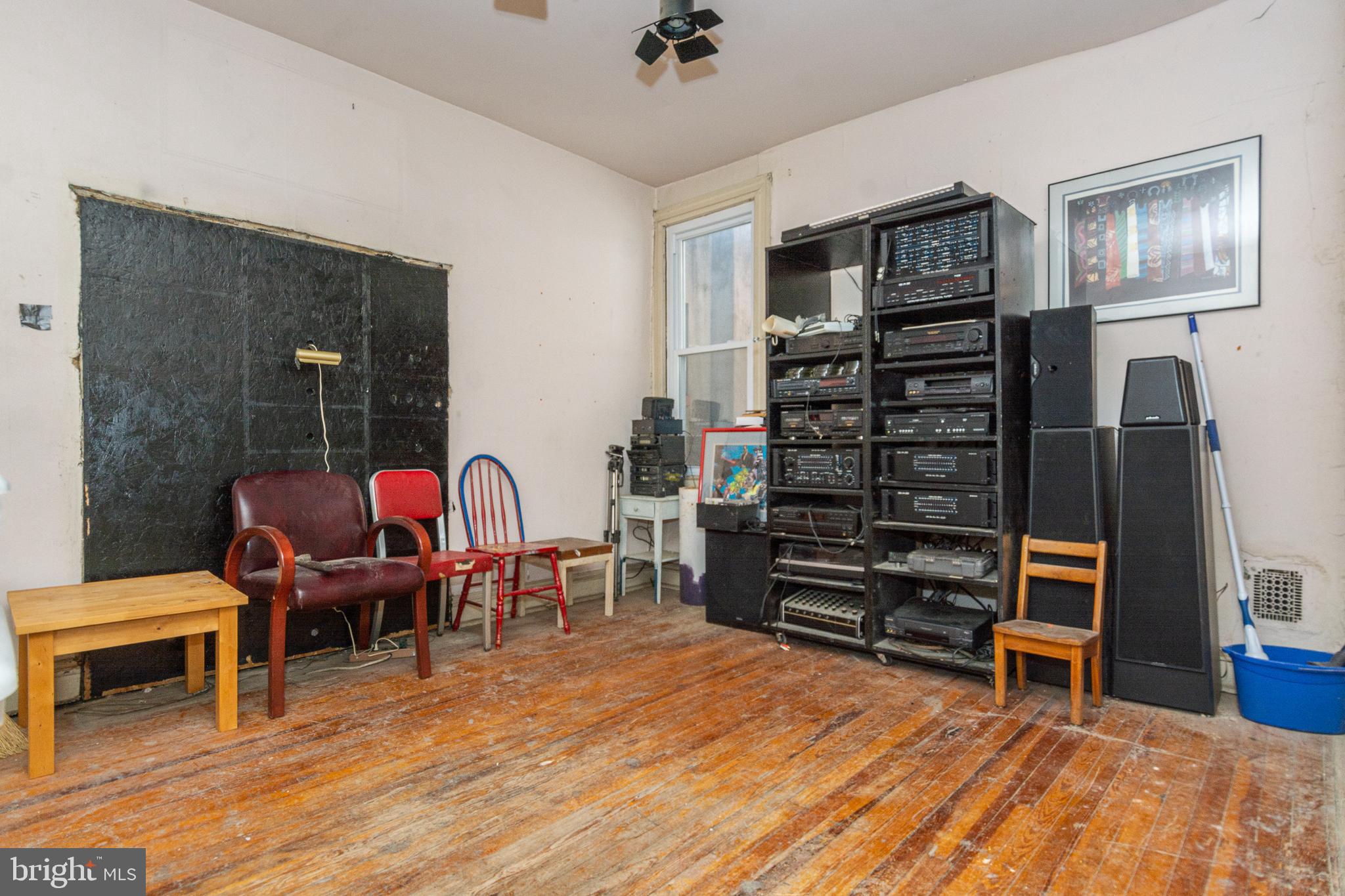 CHARLES VILLAGE - Residential