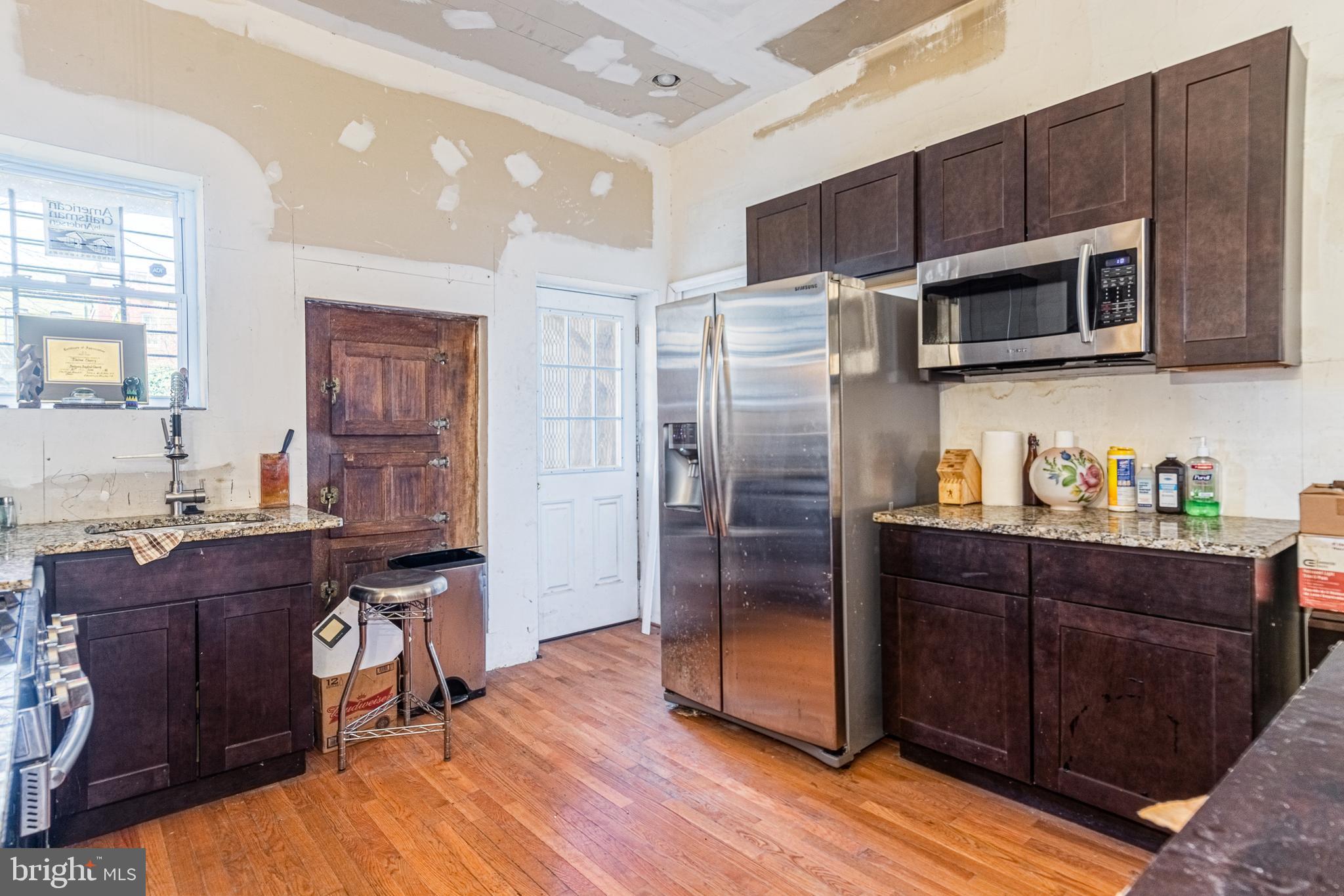 CHARLES VILLAGE - Residential