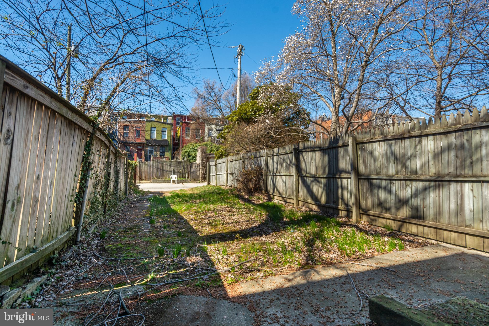 CHARLES VILLAGE - Residential