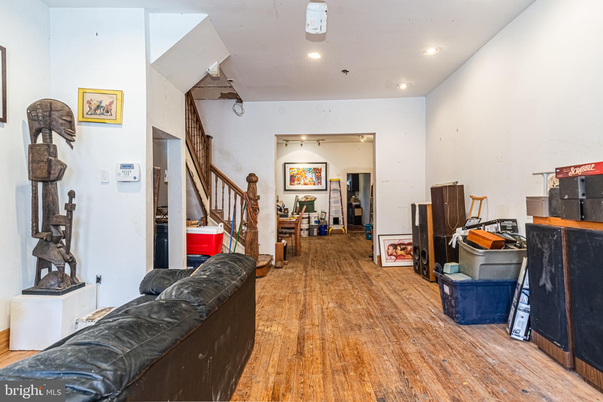 CHARLES VILLAGE - Residential