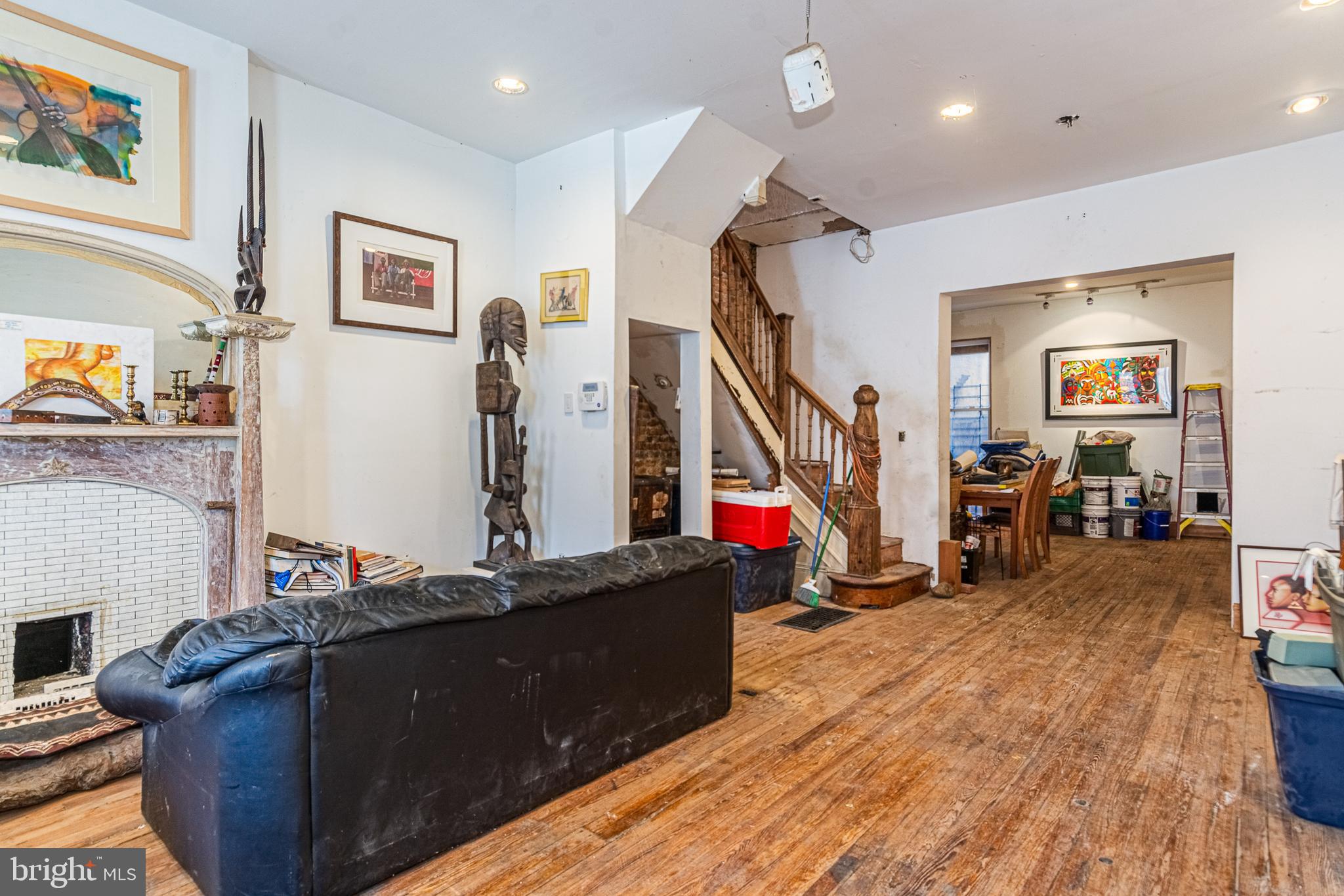 CHARLES VILLAGE - Residential