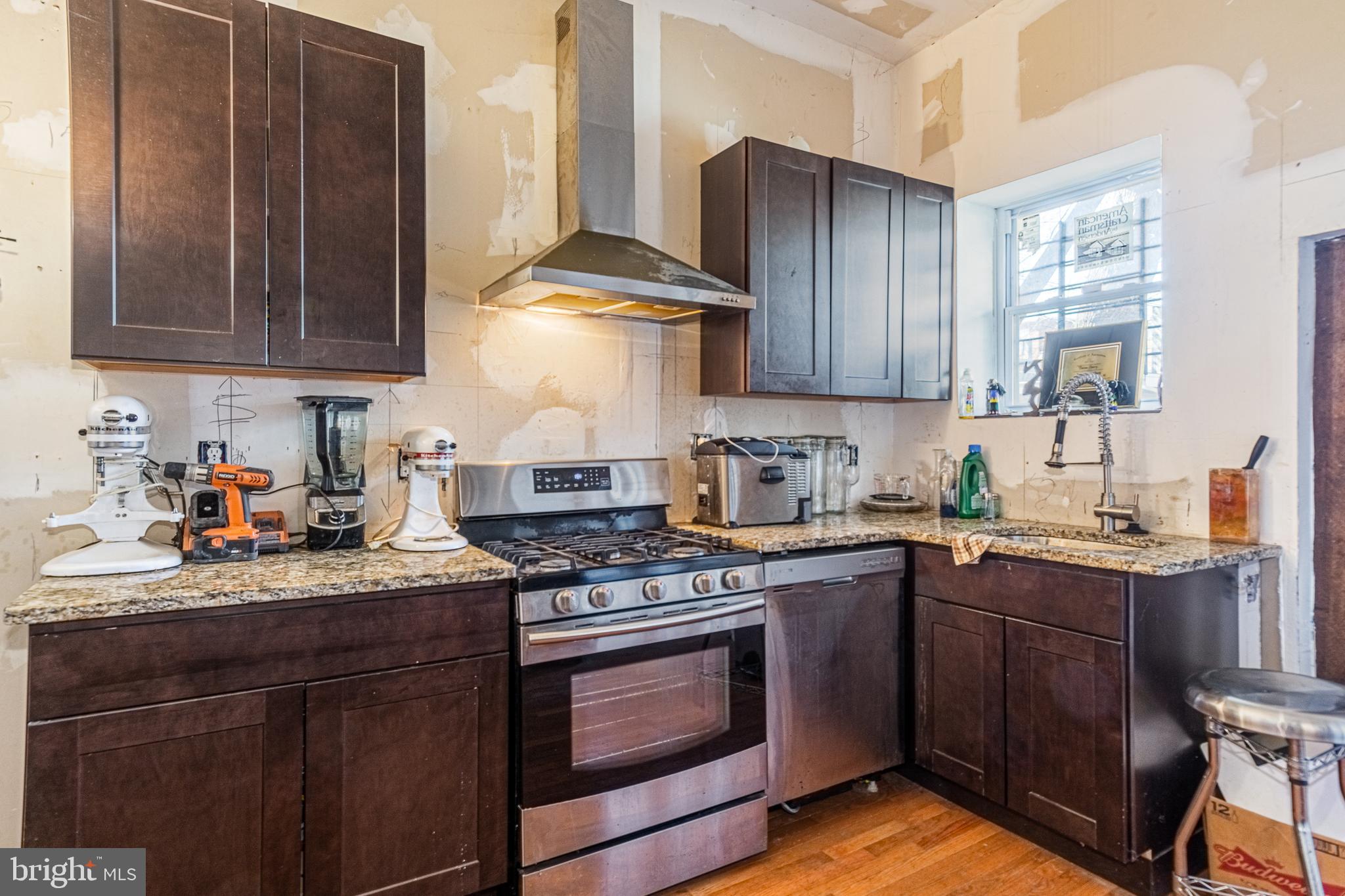 CHARLES VILLAGE - Residential