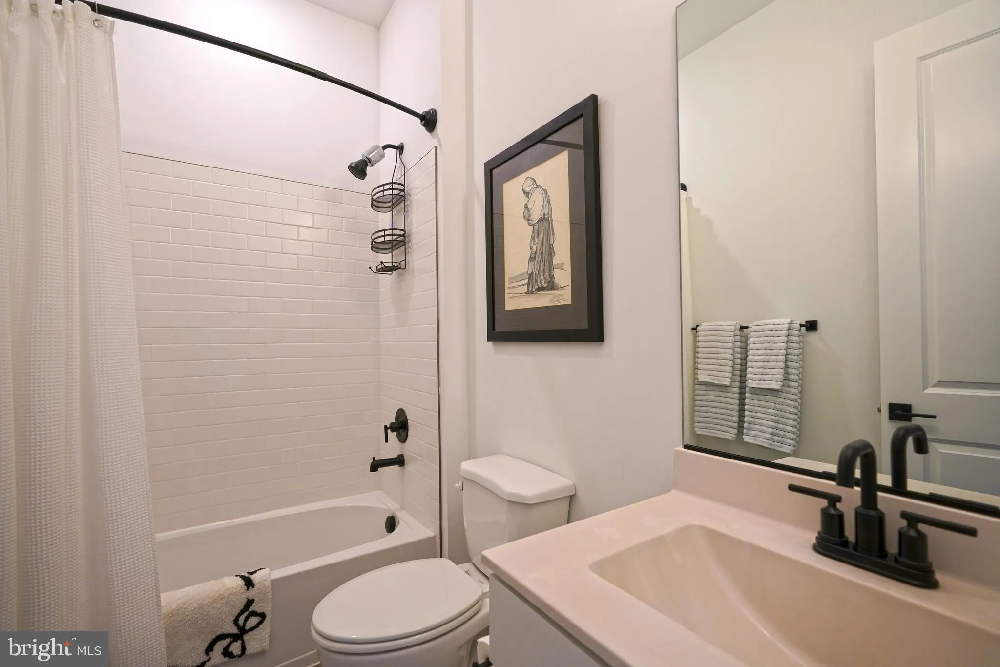 Lewes, Delaware 19958, United States, 3 Bedrooms Bedrooms, ,4 BathroomsBathrooms,Residential,Active,250887