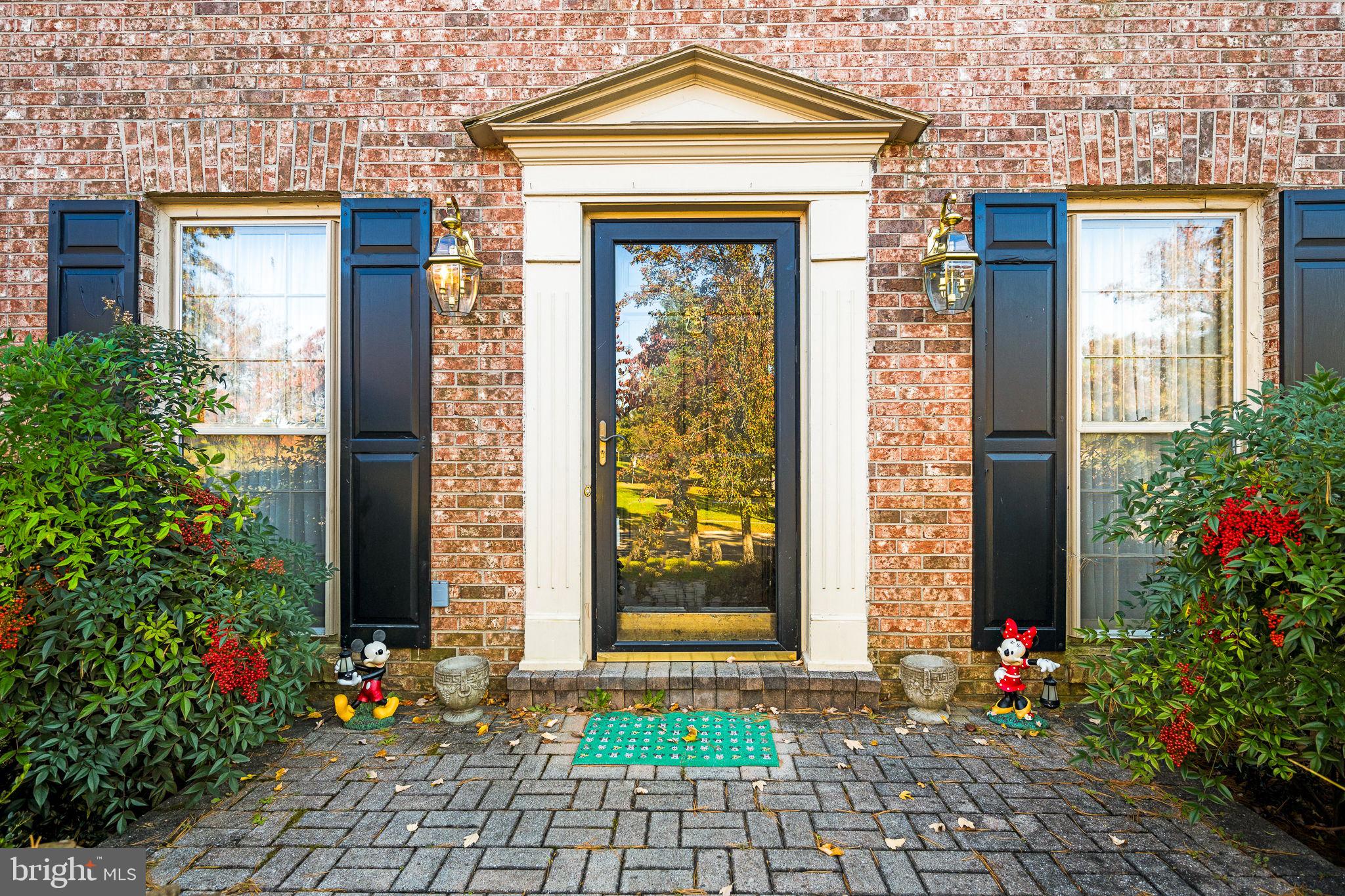 POTOMAC COMMONS - Residential