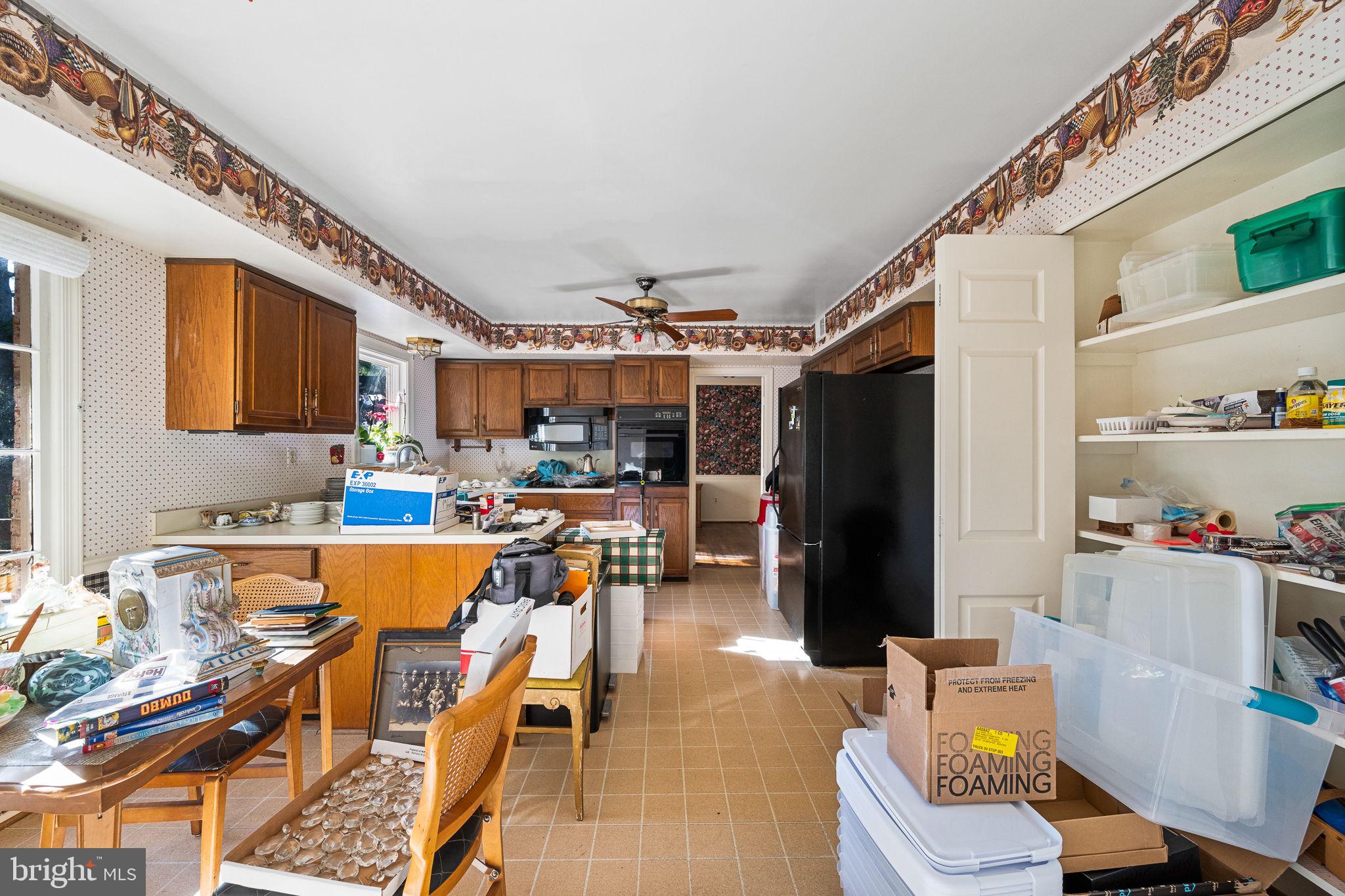 POTOMAC COMMONS - Residential