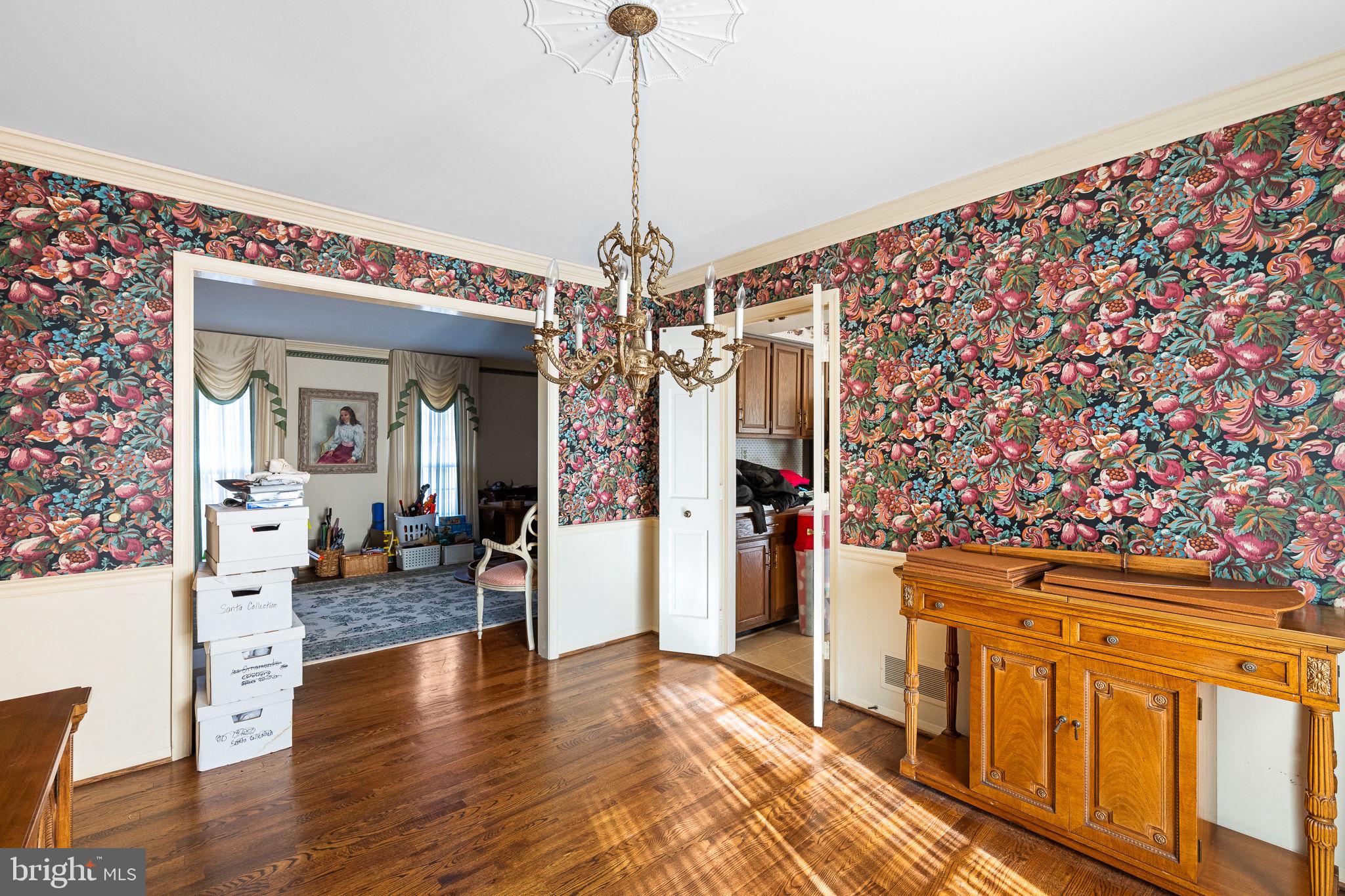 POTOMAC COMMONS - Residential