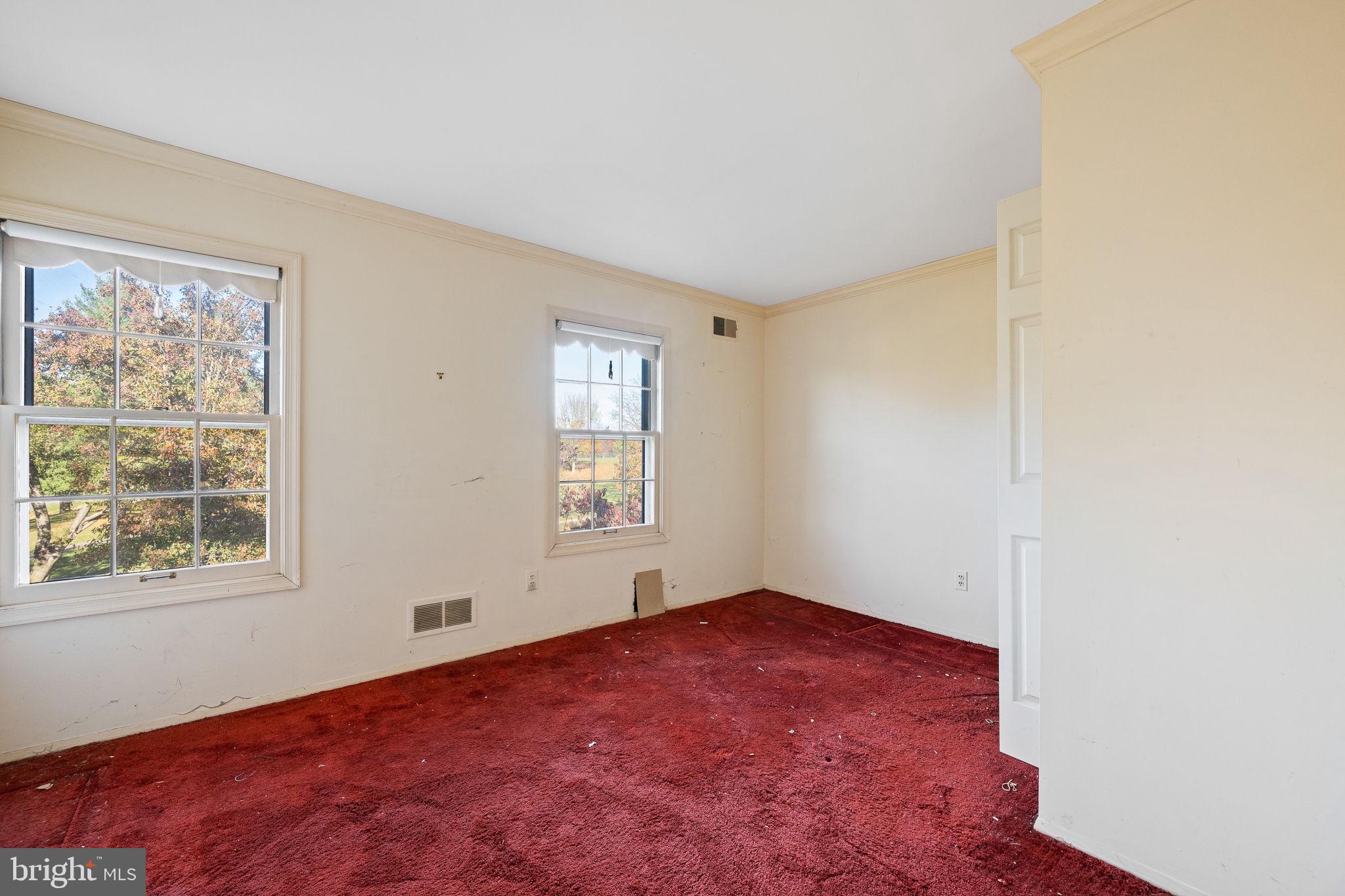 POTOMAC COMMONS - Residential