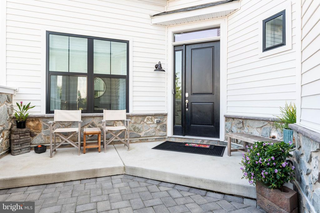 Photo of 142 Preakness Way, DOWNINGTOWN, PA 19335 (MLS # PACT2110238)