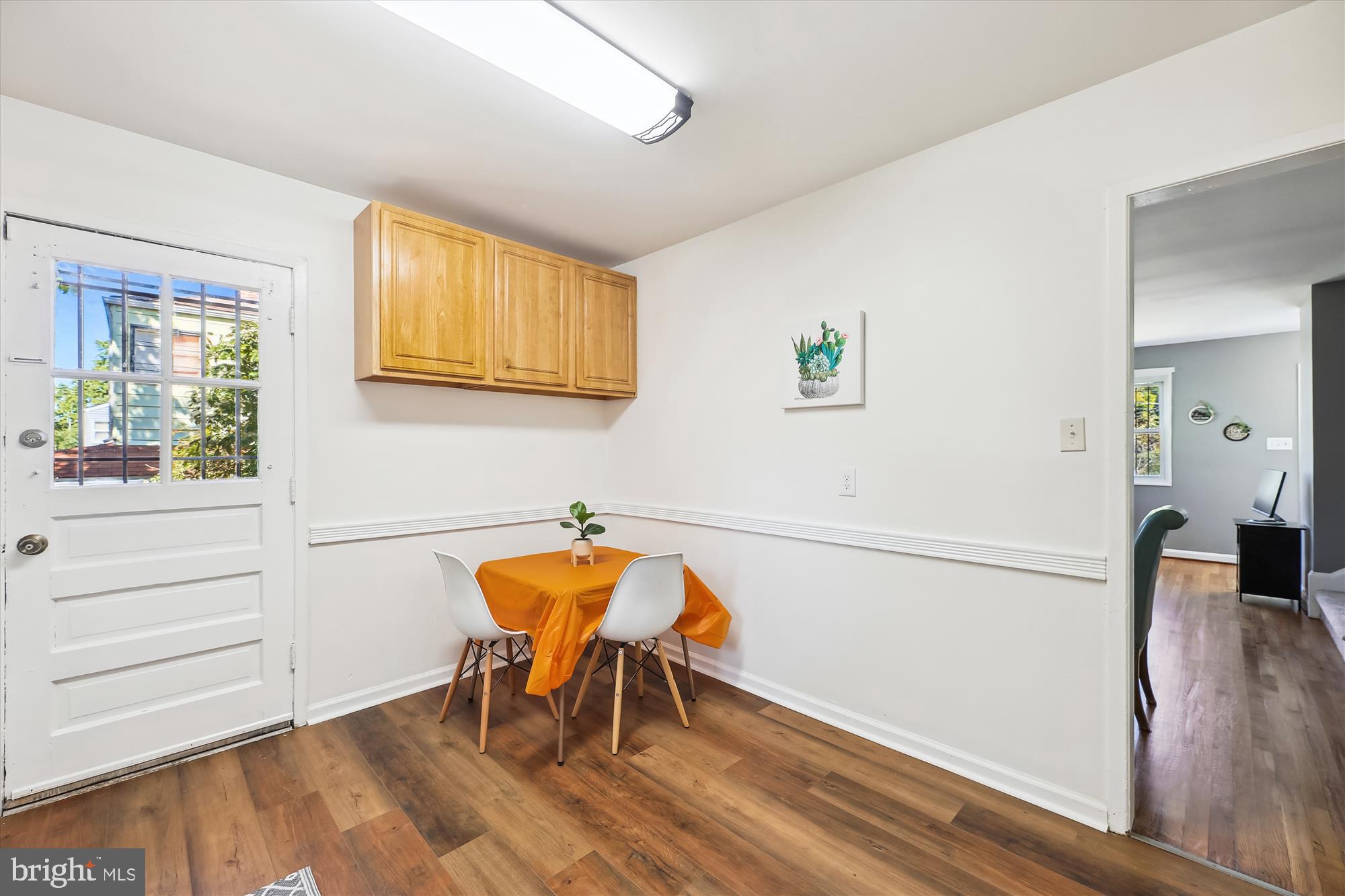 DUPONT VILLAGE - Residential