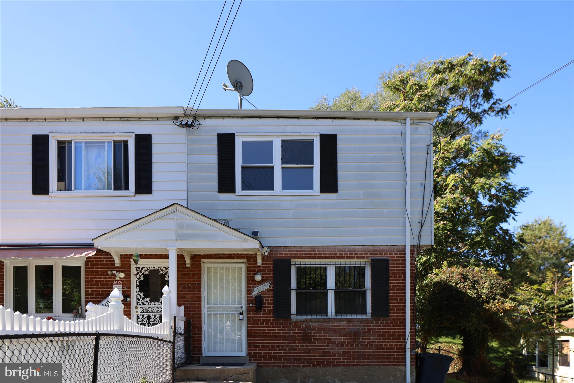 DUPONT VILLAGE - Residential