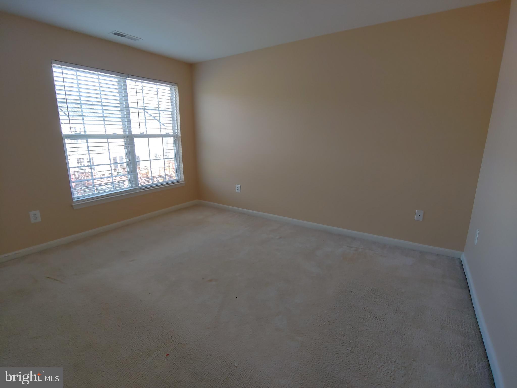 SEVEN OAKS - Residential Lease