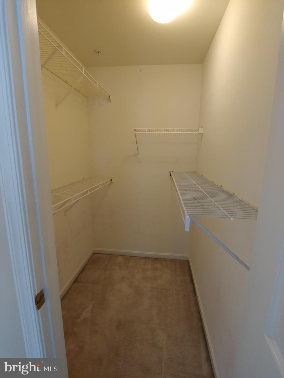 SEVEN OAKS - Residential Lease