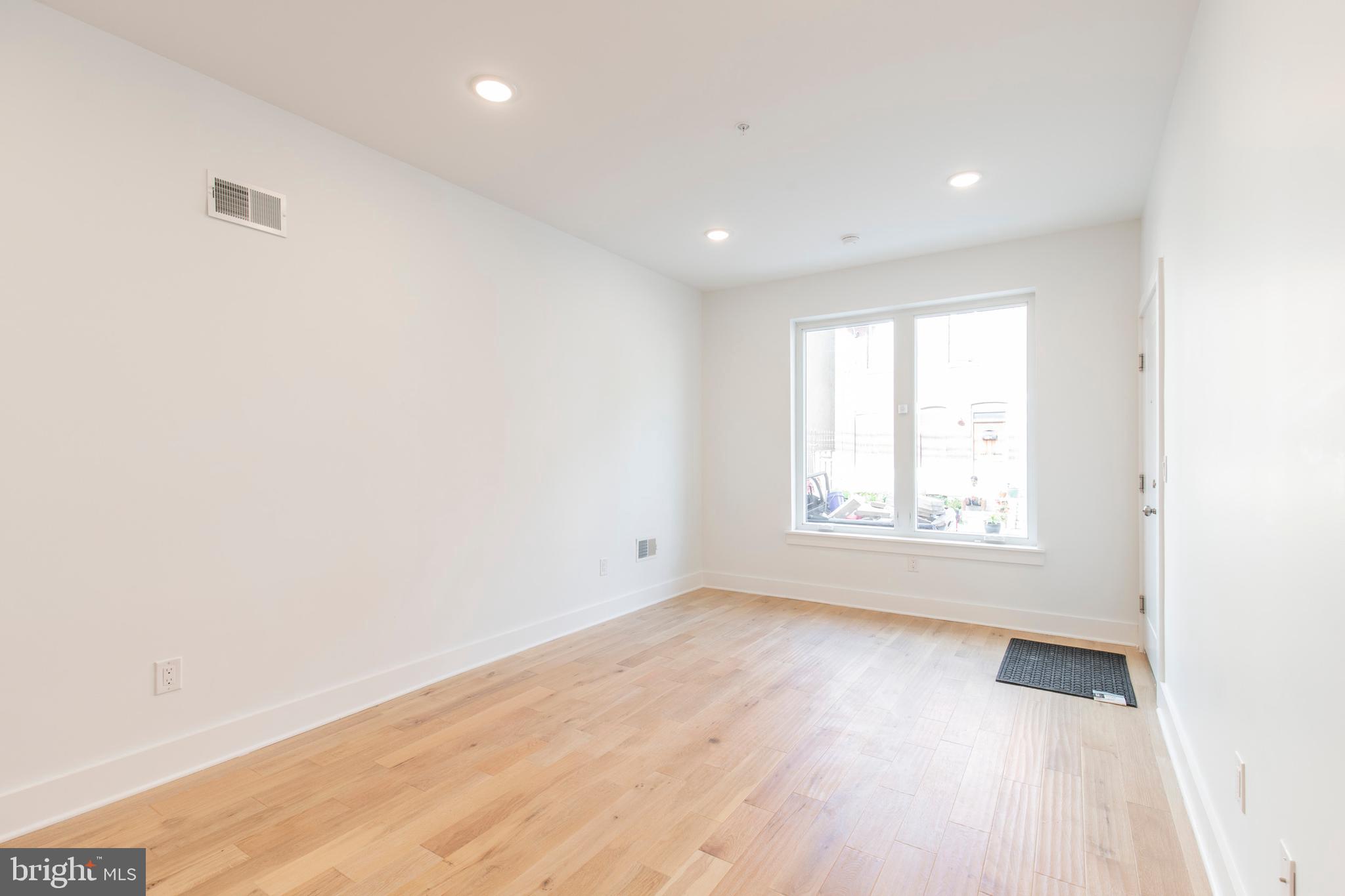 SHARSWOOD - Residential Lease