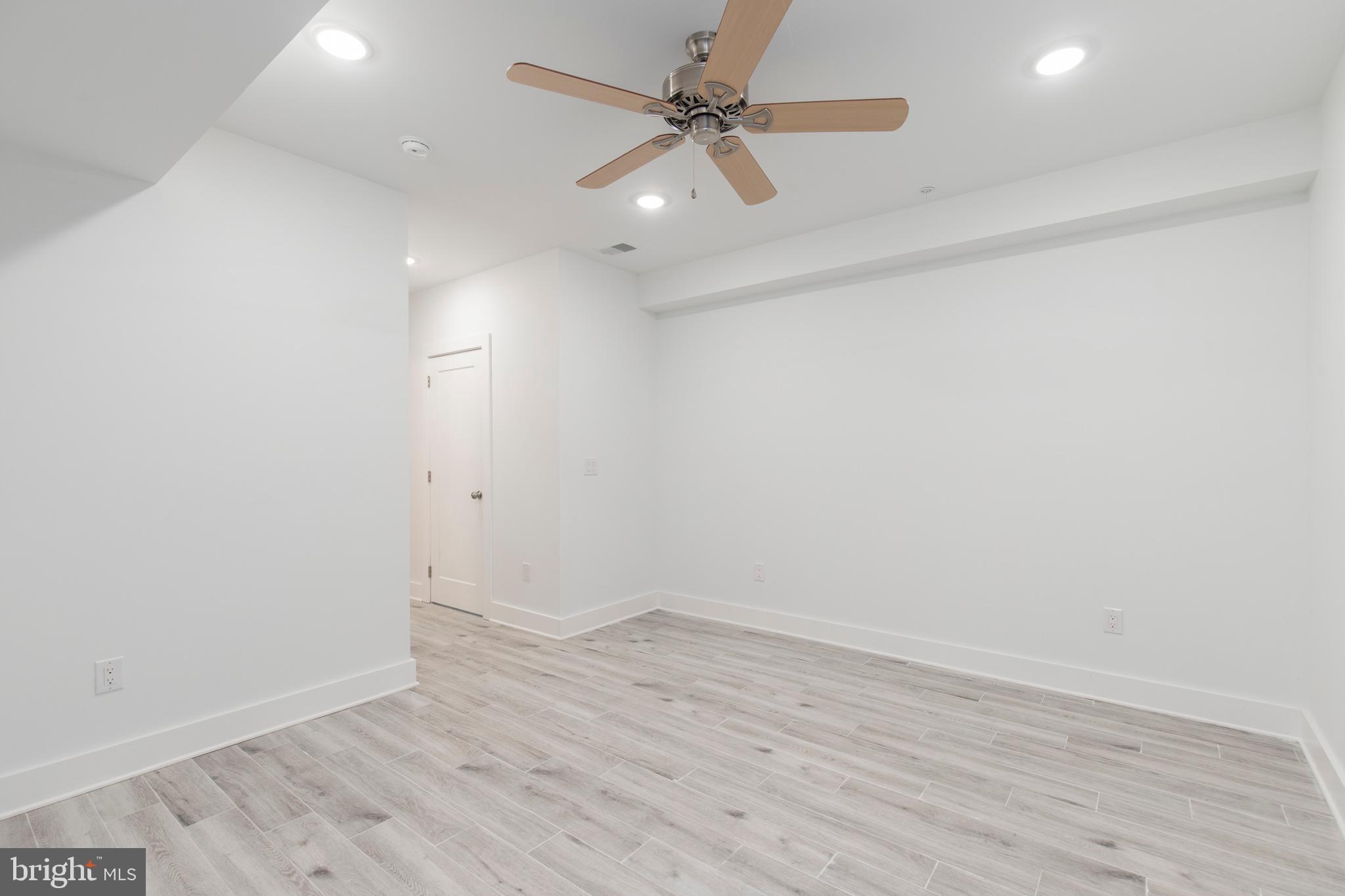 SHARSWOOD - Residential Lease