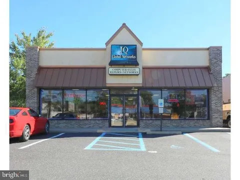 MLS: NJCD2082554