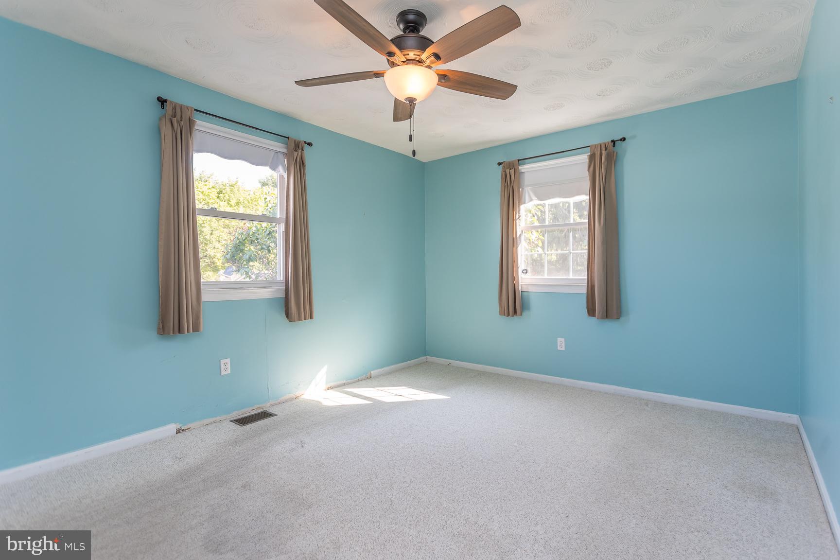 VALLEY VIEW - Residential