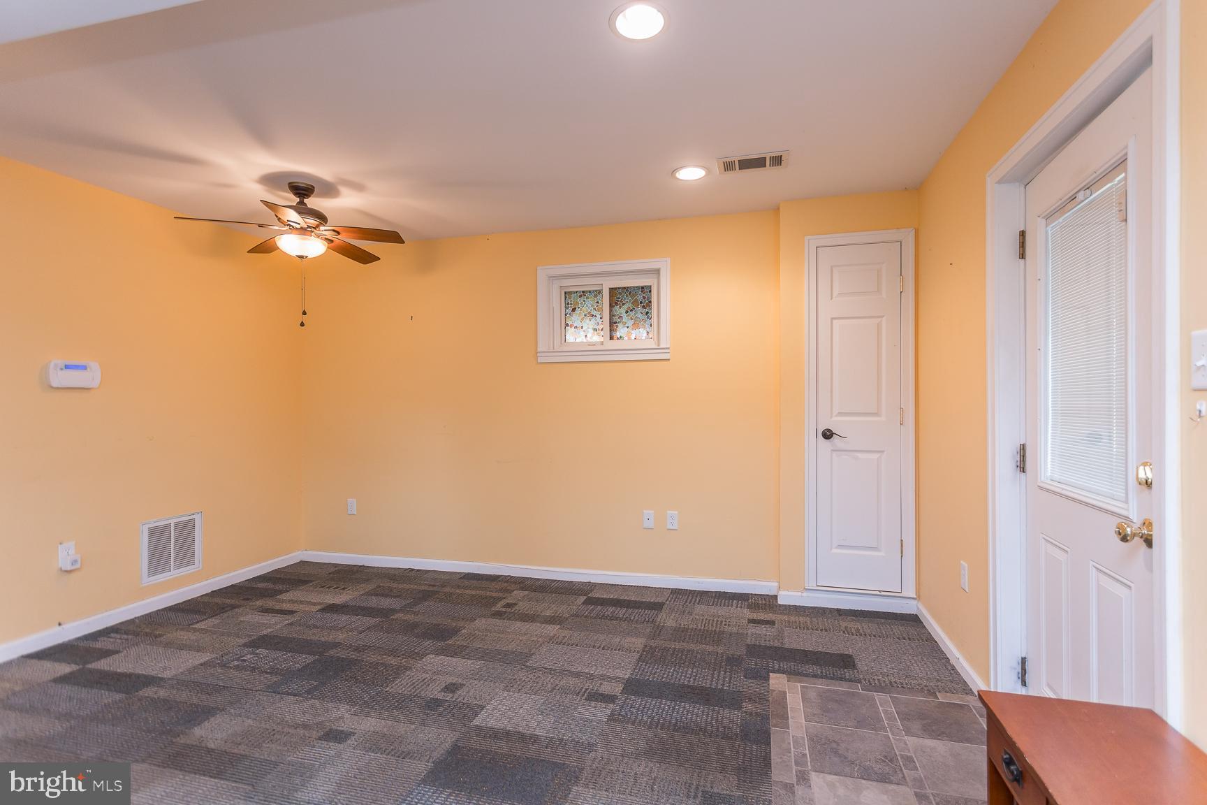 VALLEY VIEW - Residential