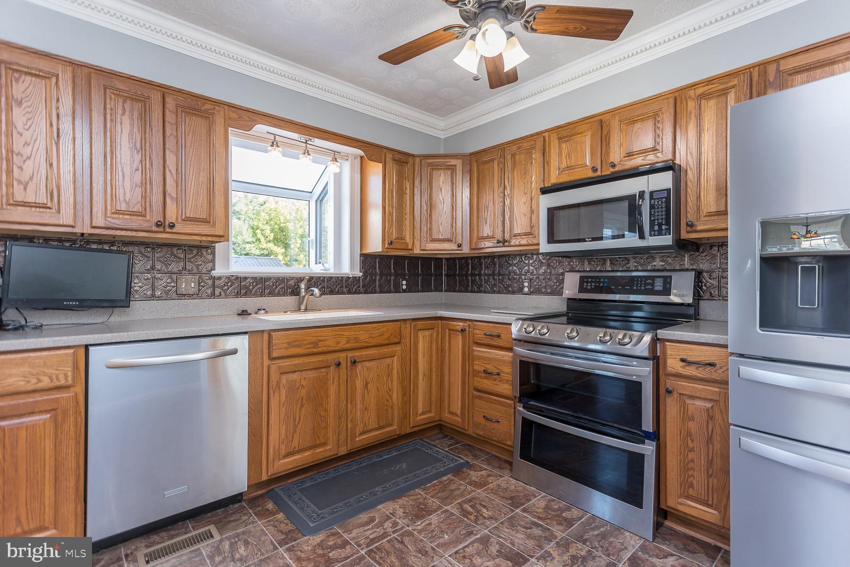 VALLEY VIEW - Residential