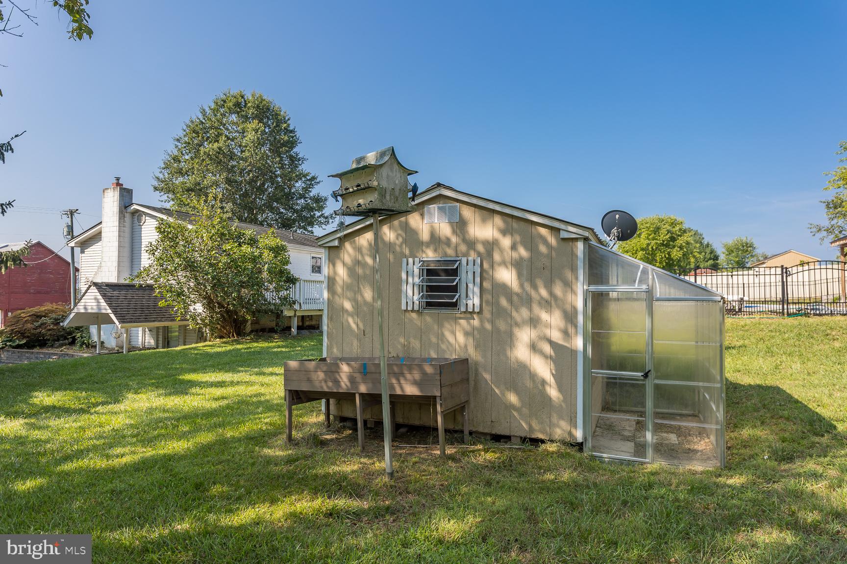 VALLEY VIEW - Residential