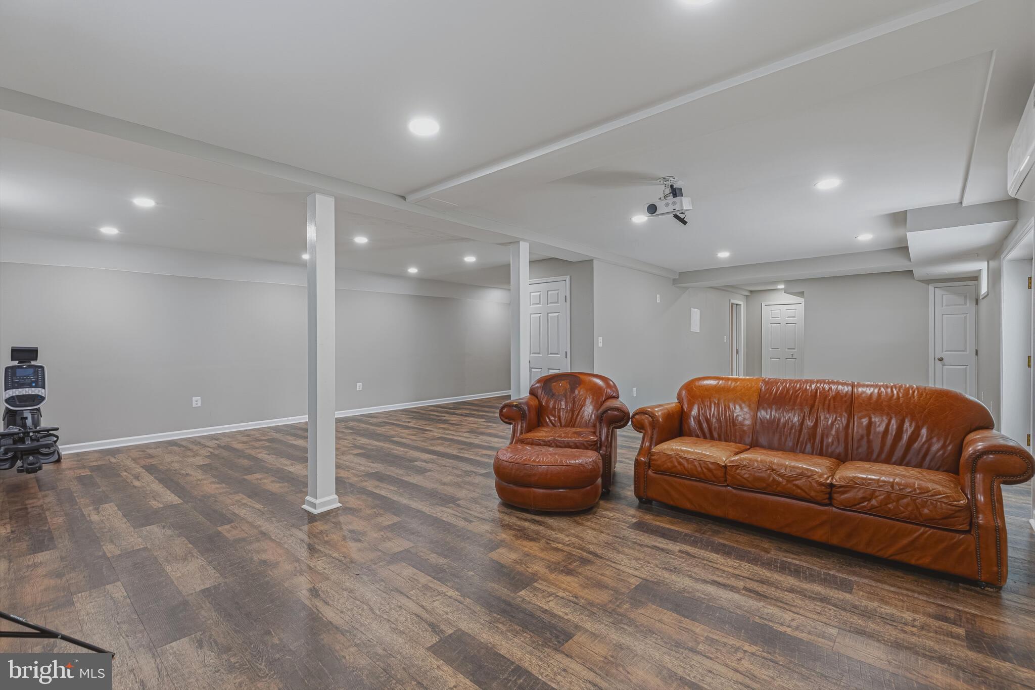 CARR FARM - Residential