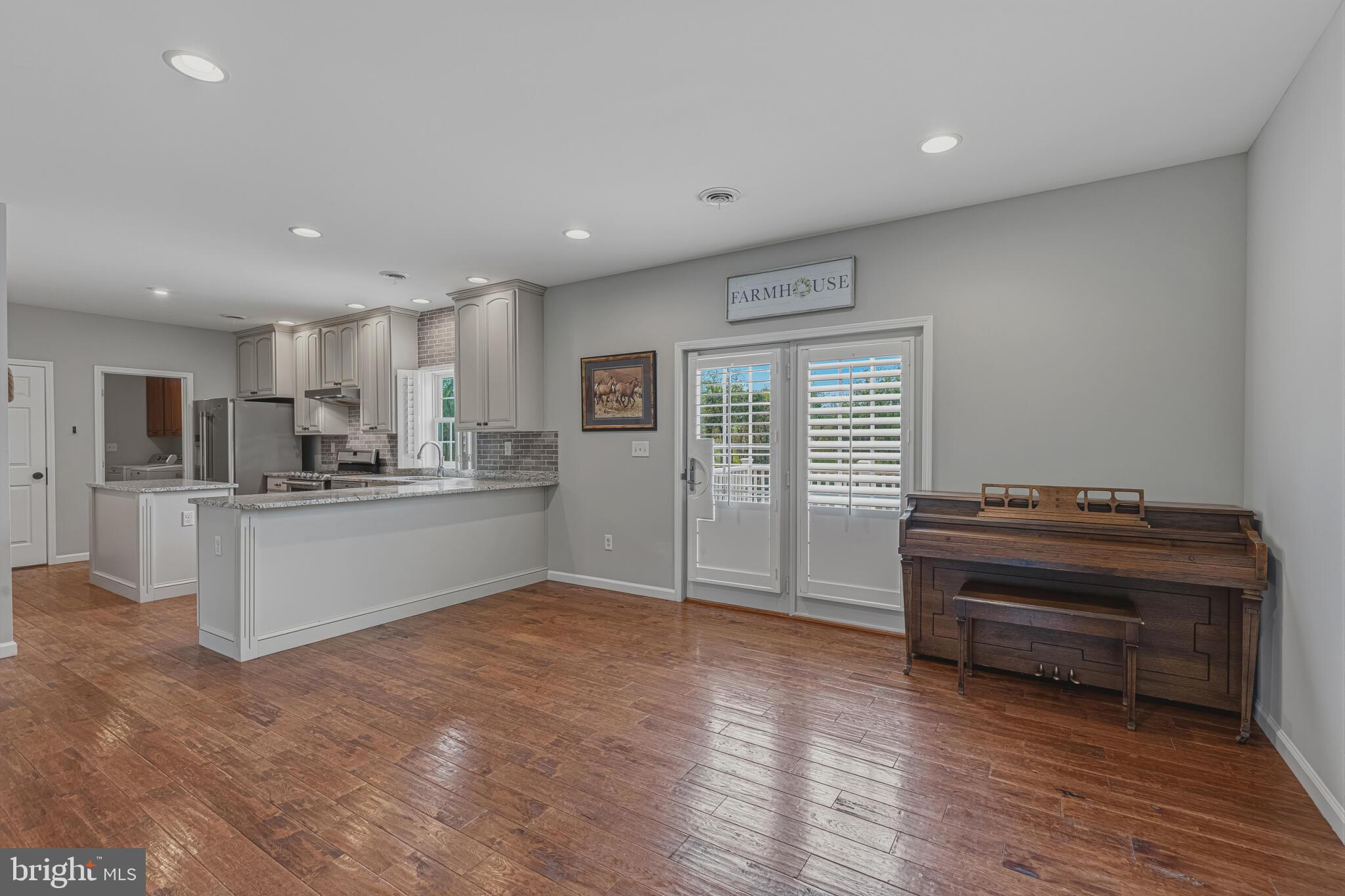 CARR FARM - Residential